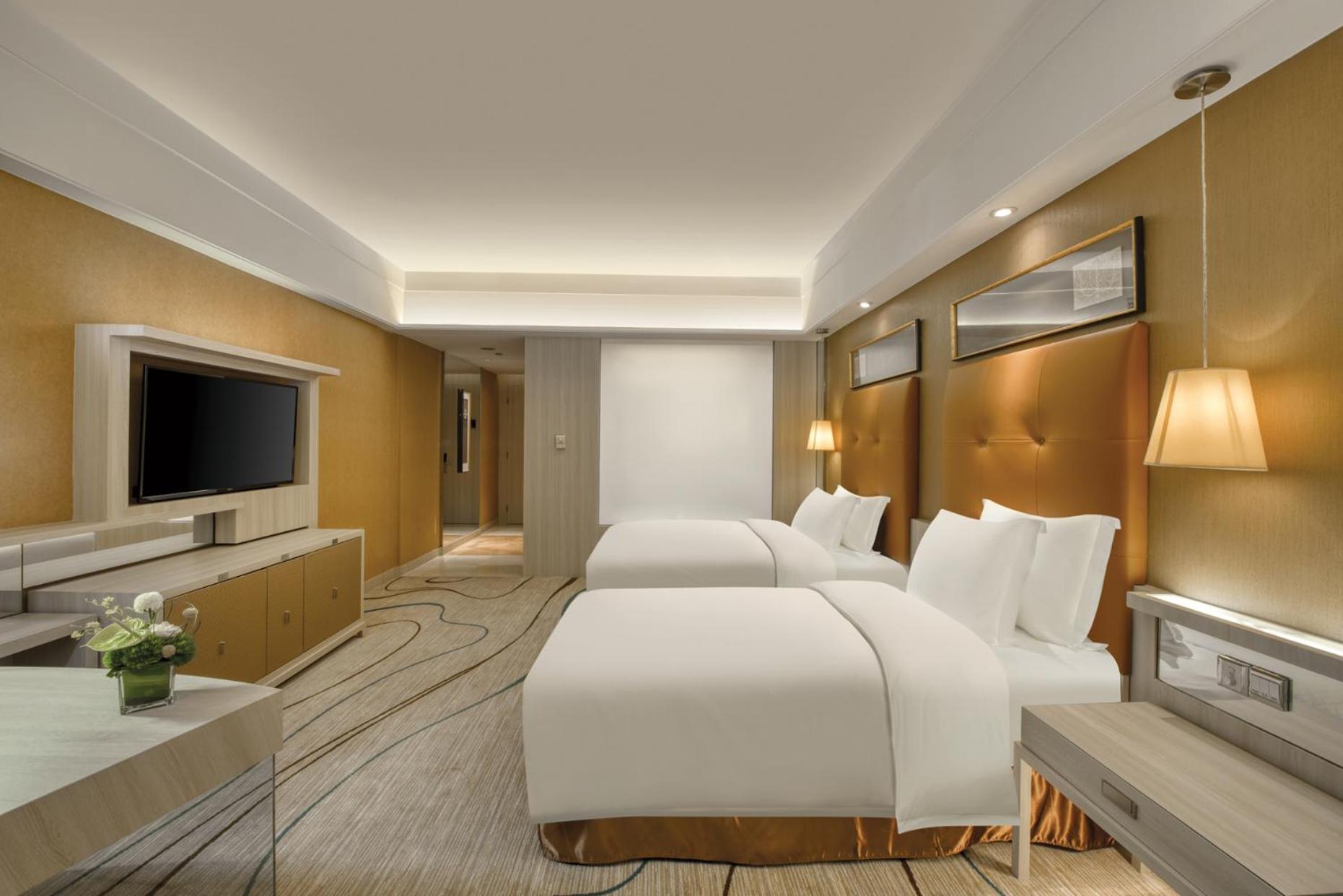 Deluxe Garden-view Twin Room