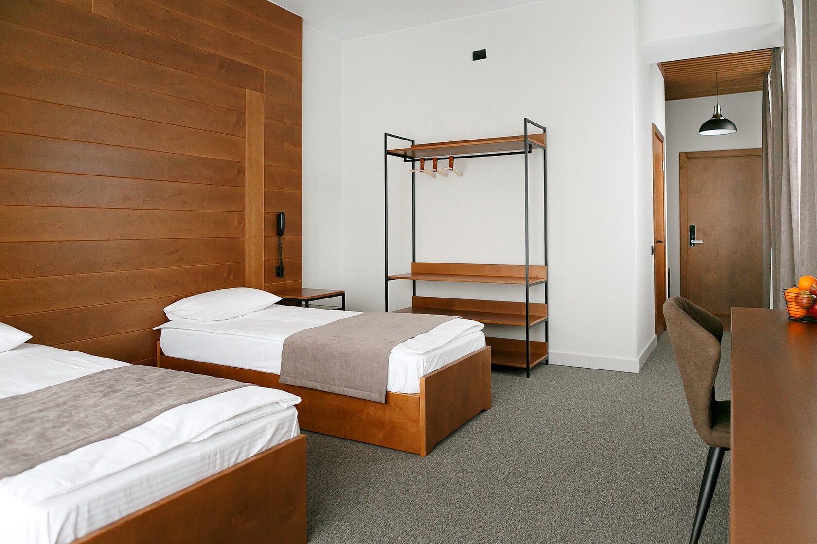 Стандарт с видом на горы