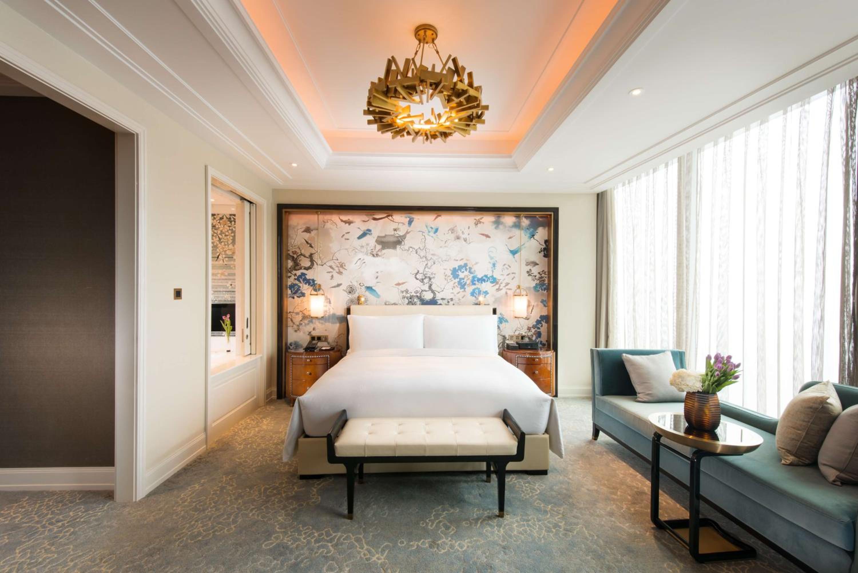 King Room with Twin Tower View