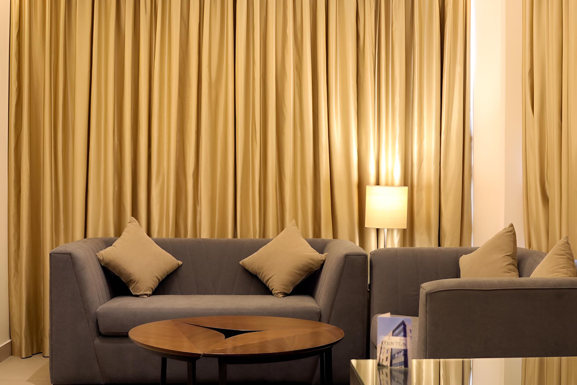 Classic Apartment, 1 King Bed, Non Smoking