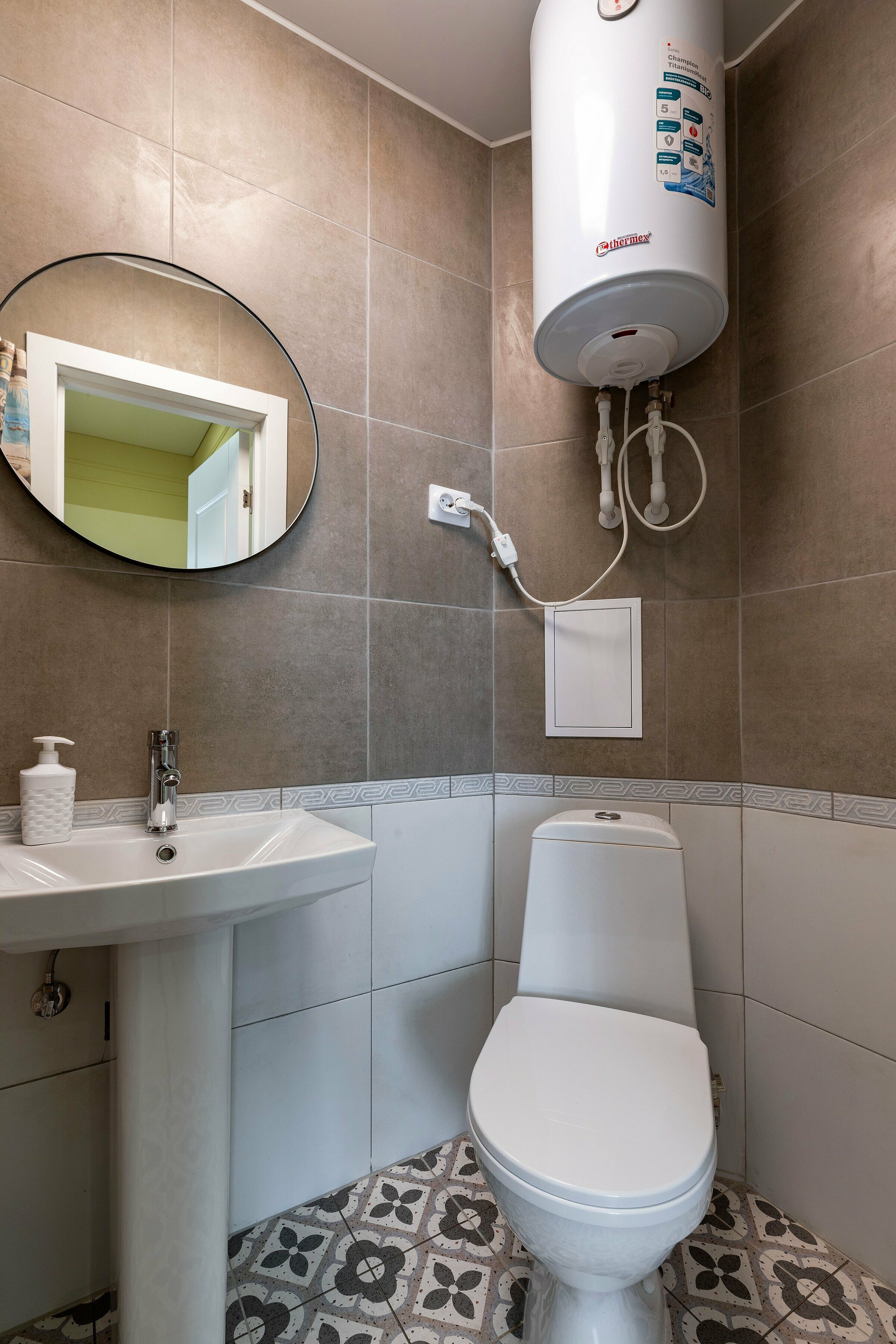 Номер Делюкс