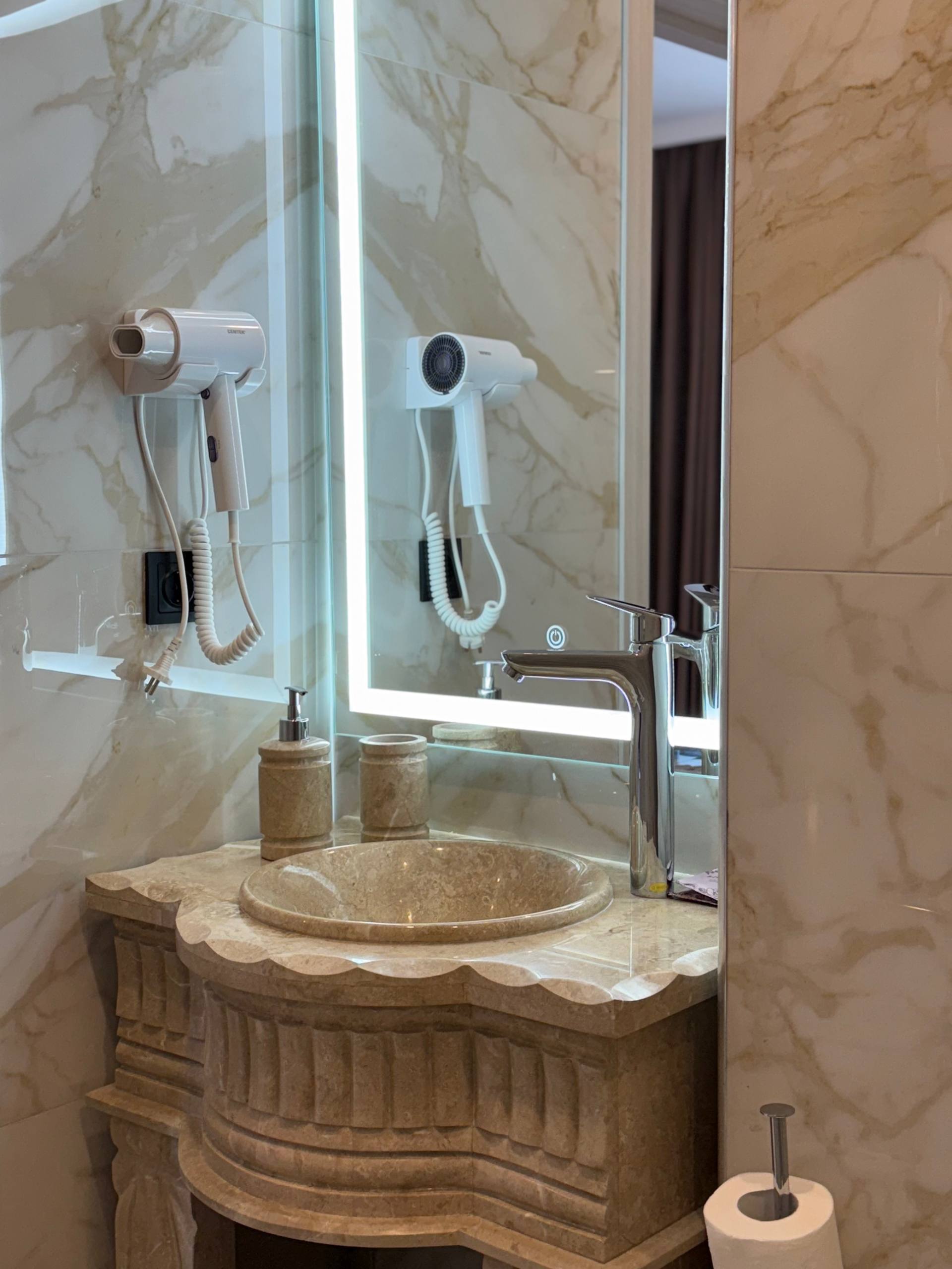 Двухместный номер Делюкс с 1 кроватью или 2 отдельными кроватями и балконом