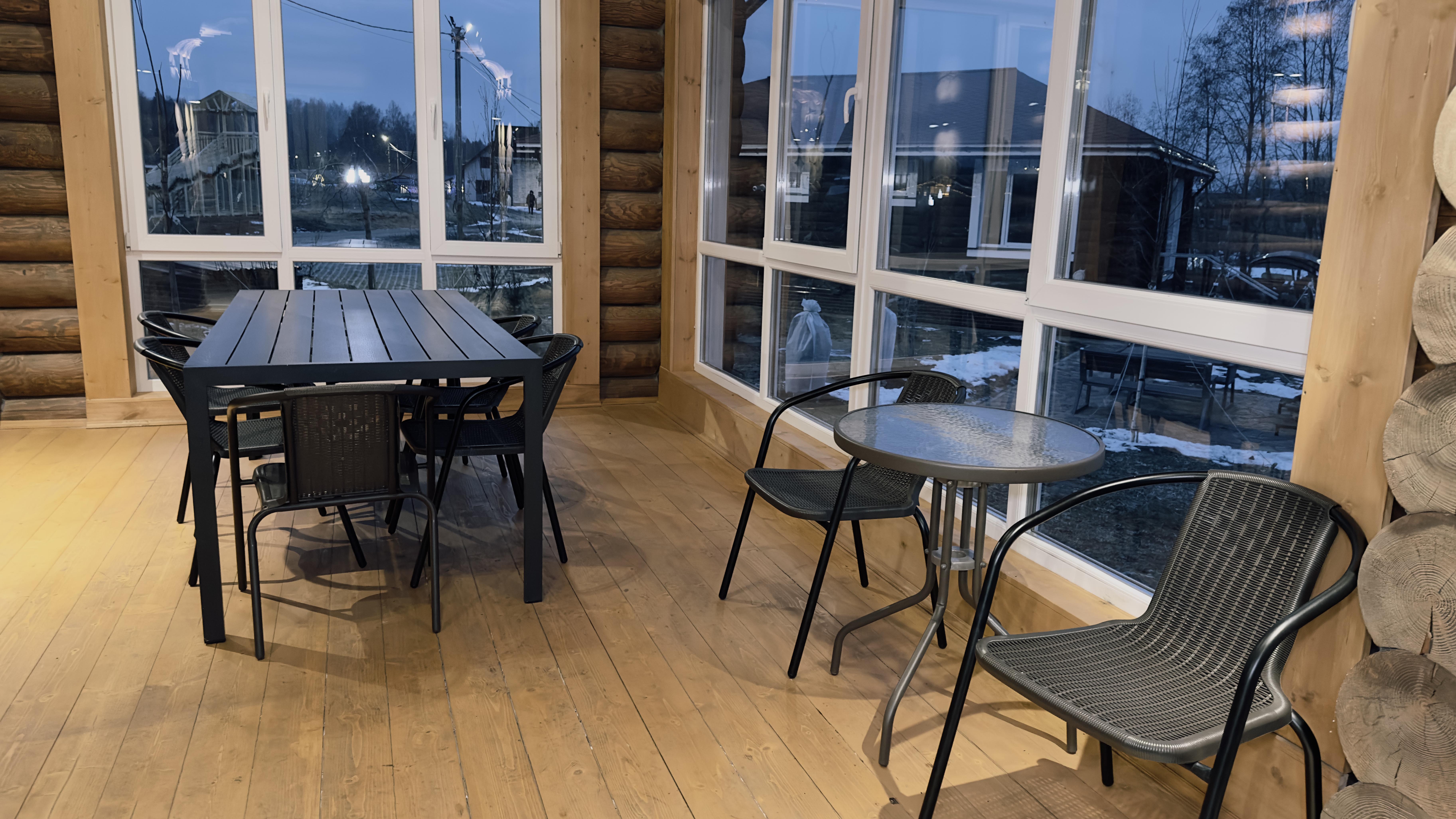 Дом из сруба №8 с террасой для 8-10 гостей