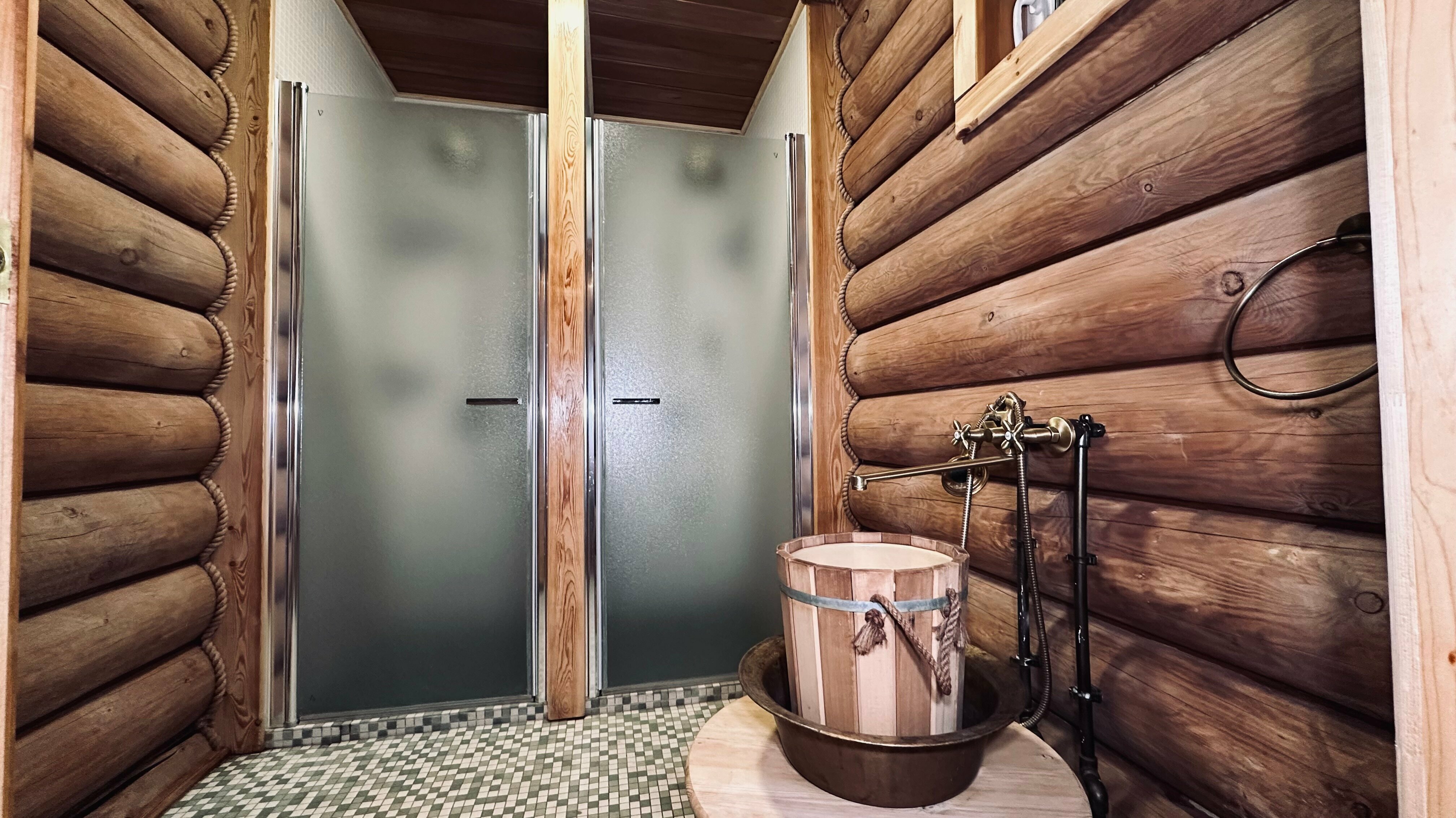 Дом из сруба №1 с камином и баней для 4-6 гостей