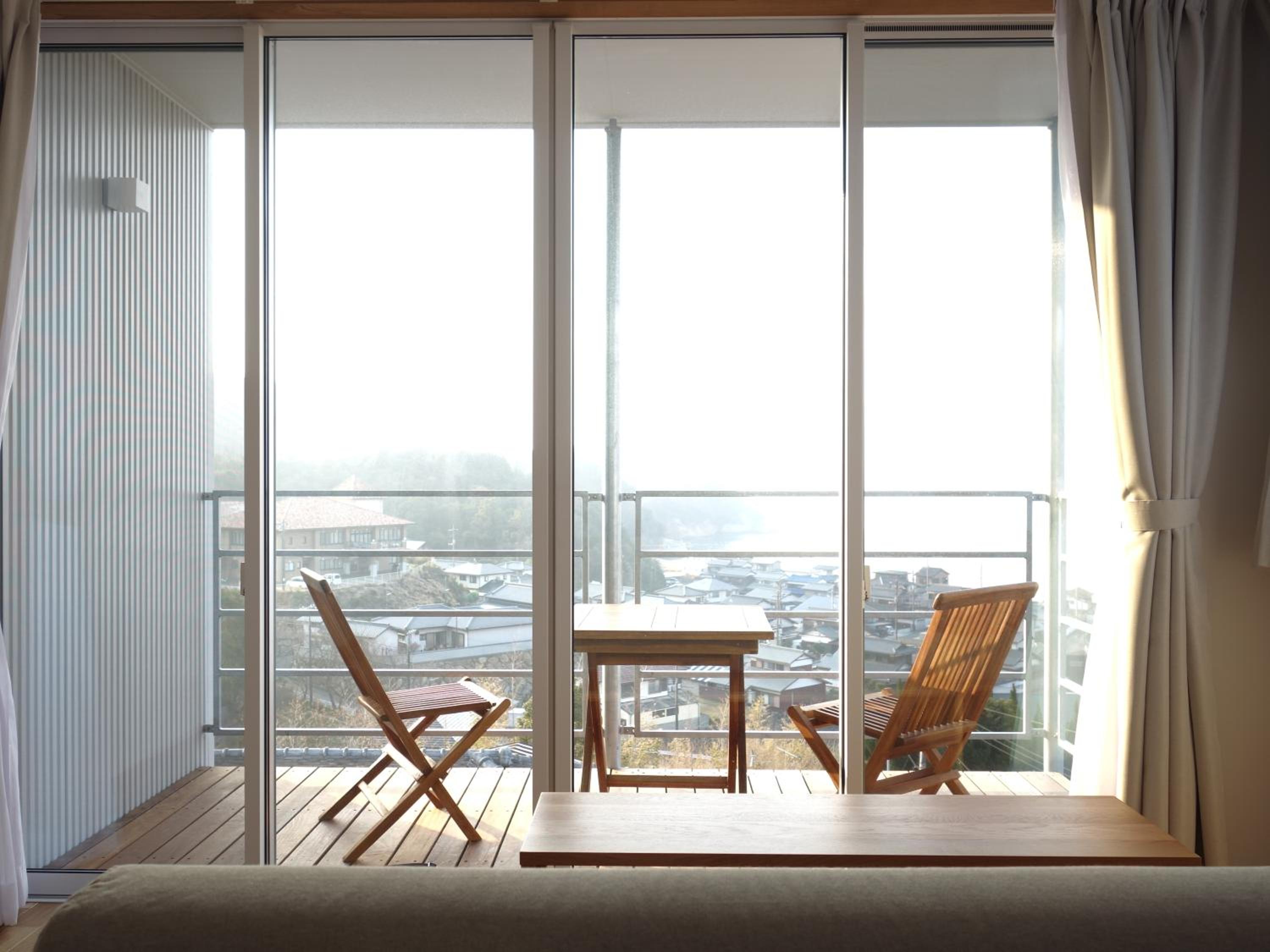 Deluxe Twin Room with Terrace and Sea View