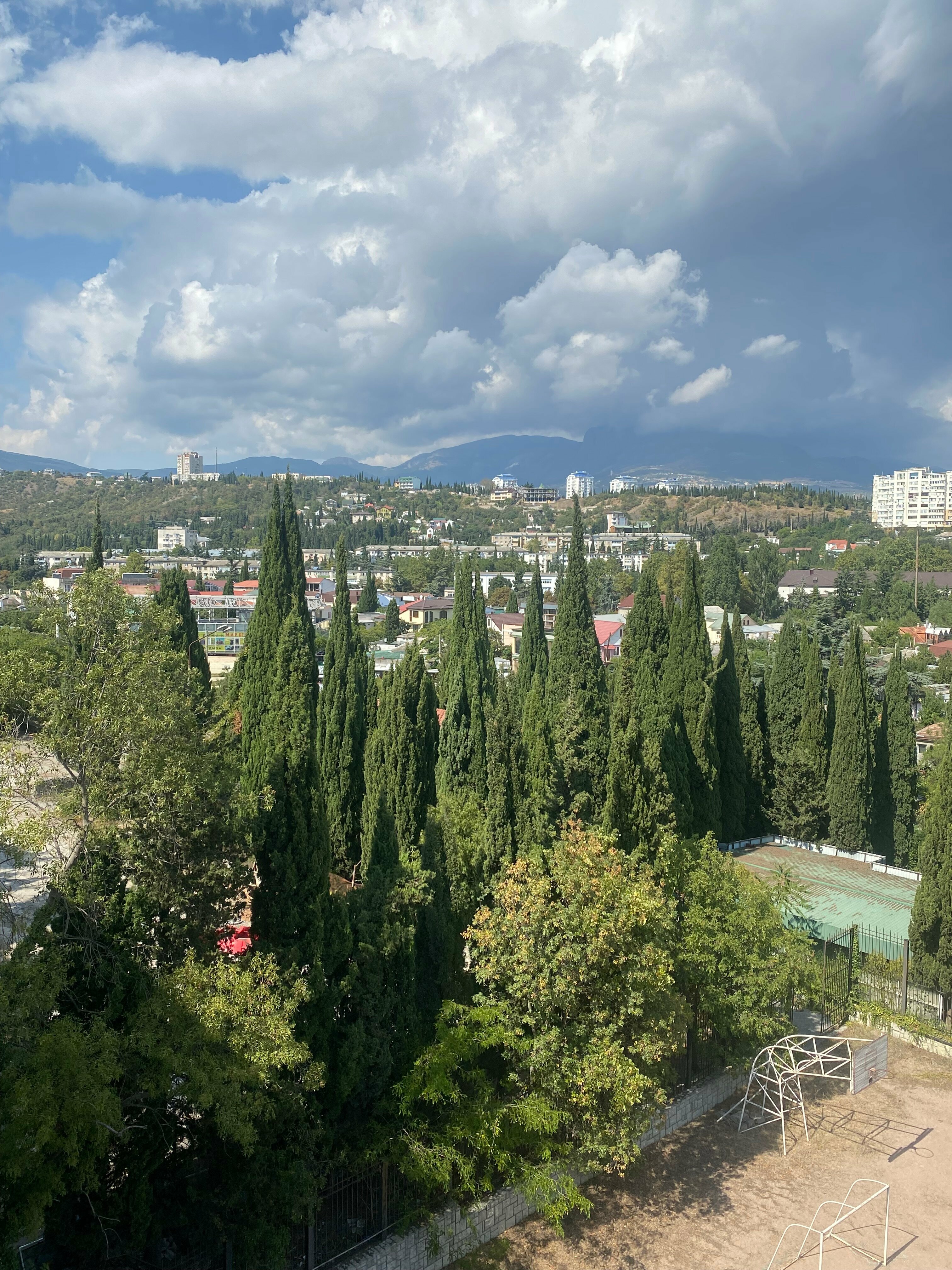 Трехместный номер «Комфорт» с душем