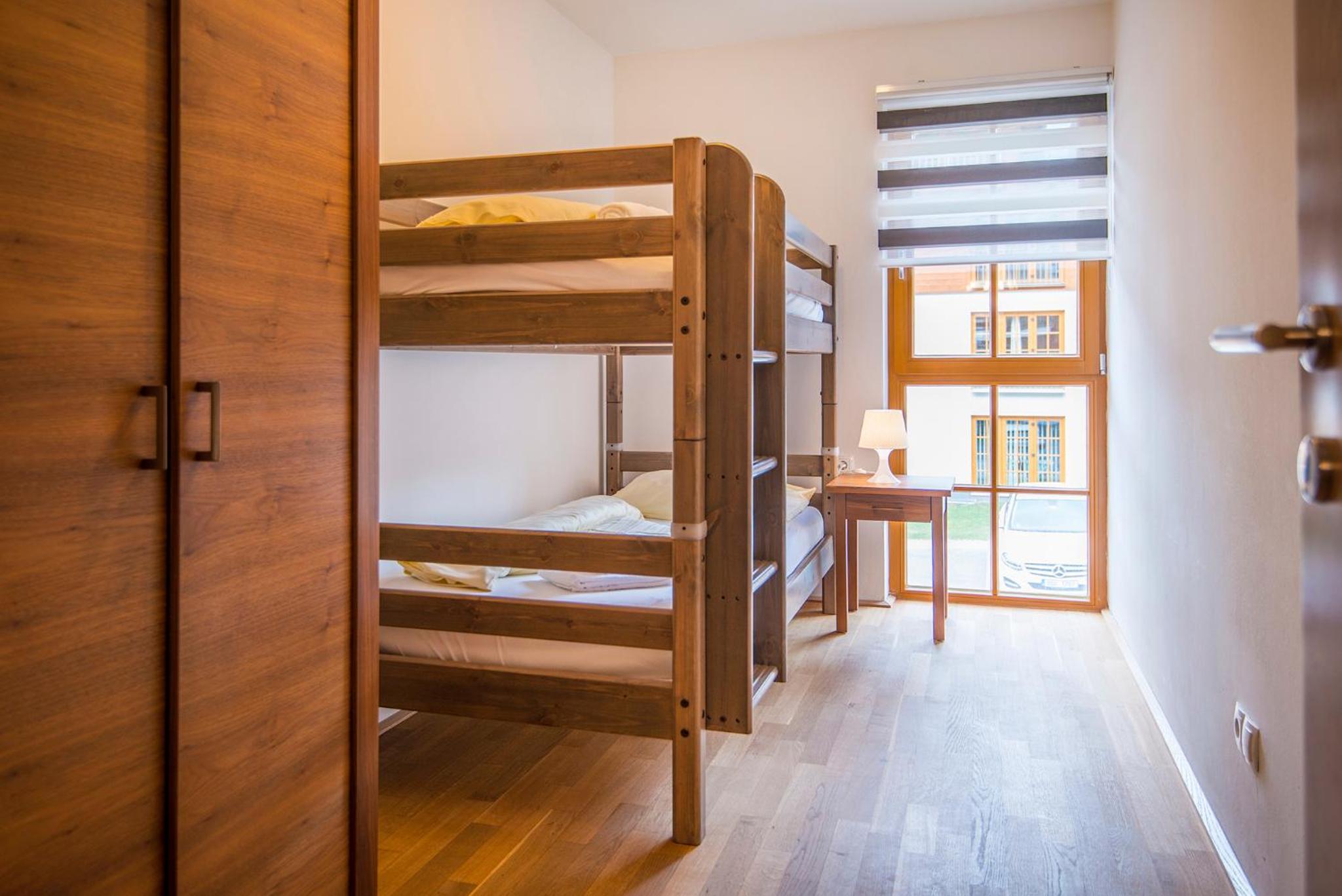 Three-Bedroom Apartmen with Sofa Bed