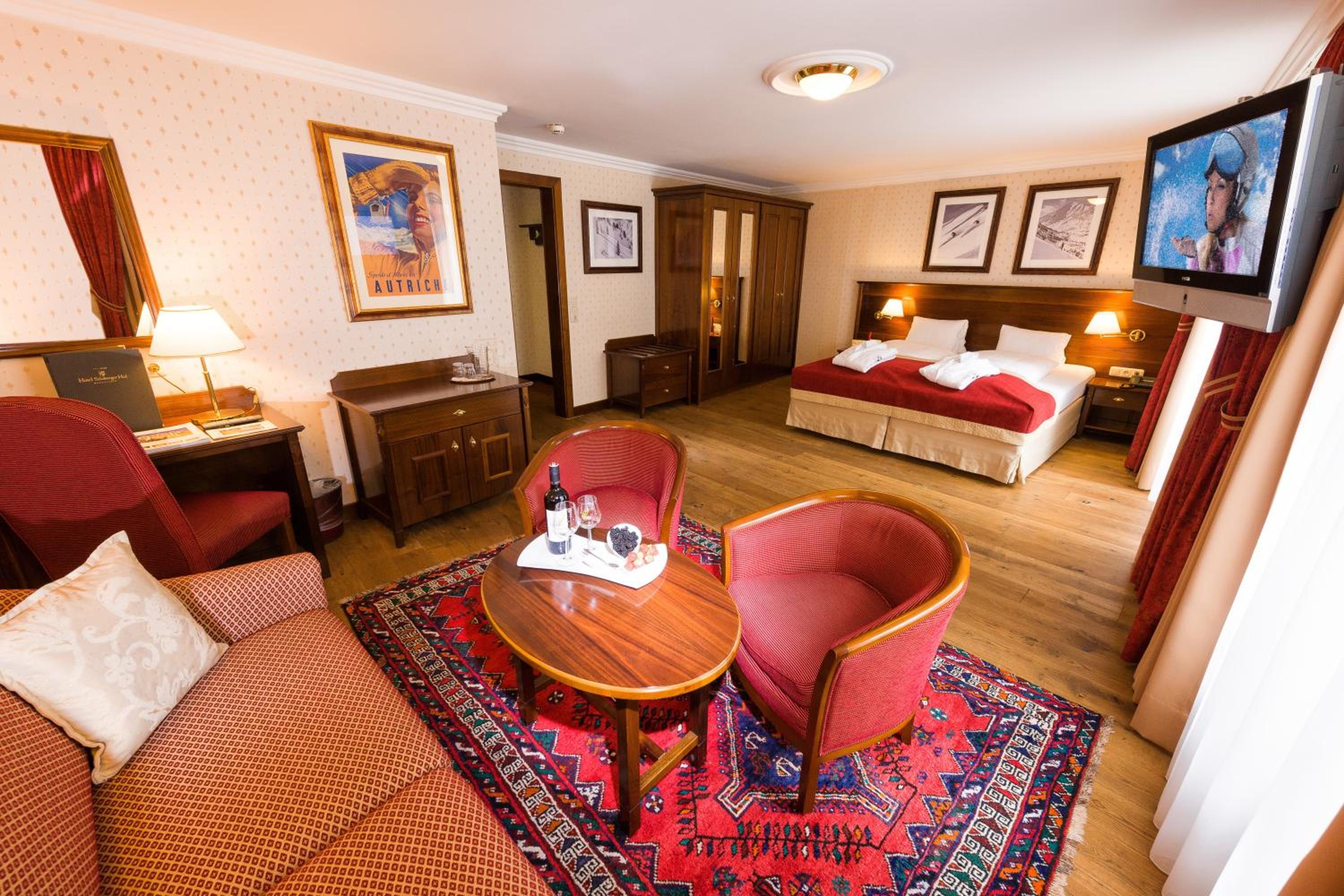 Comfort Family Room (2 Adults + 1 Child) 