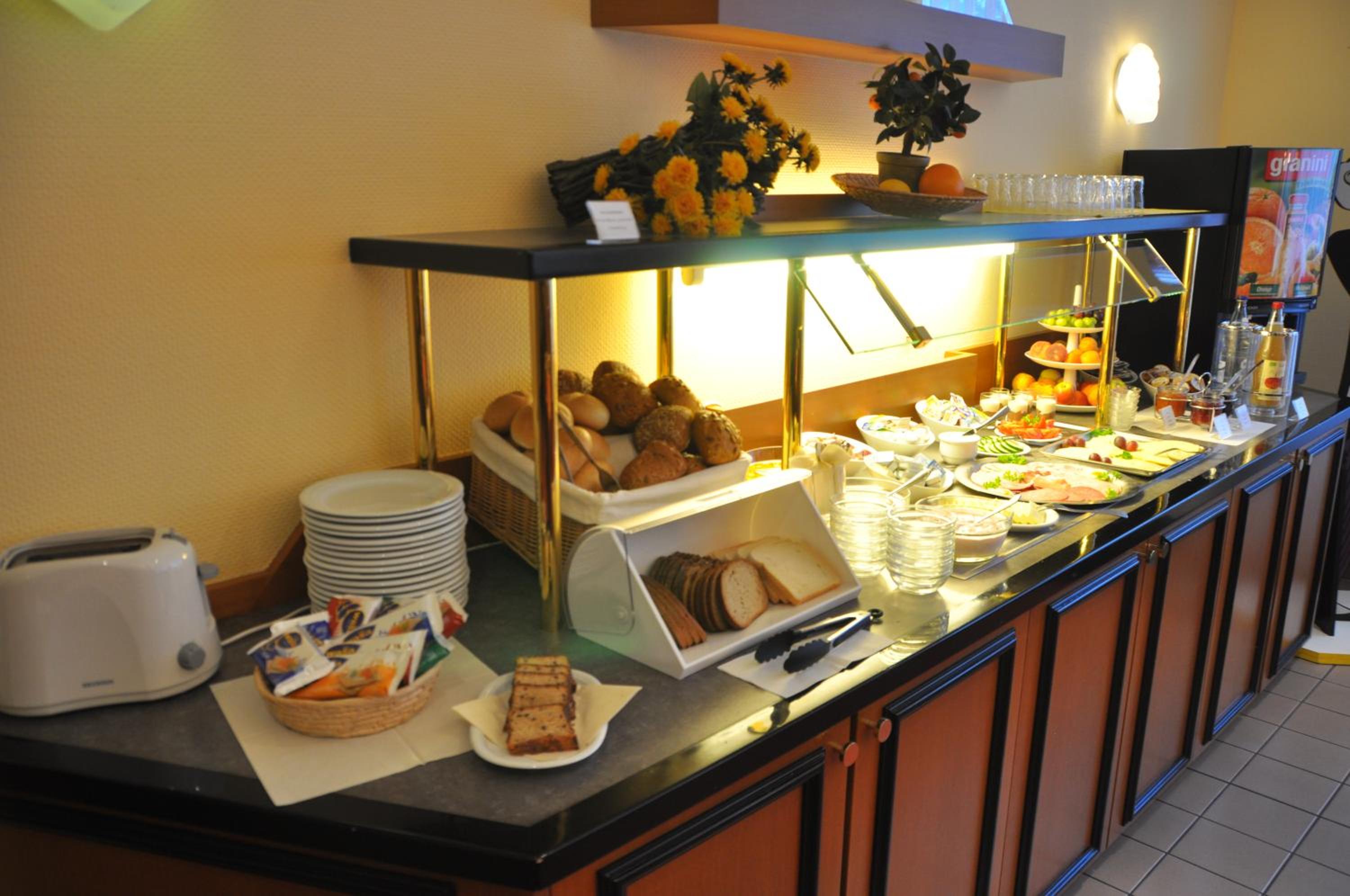 Apartment (2 Adults + 2 Children)