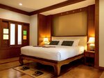 Supreme Deluxe Room with Balcony в The Rim Resort