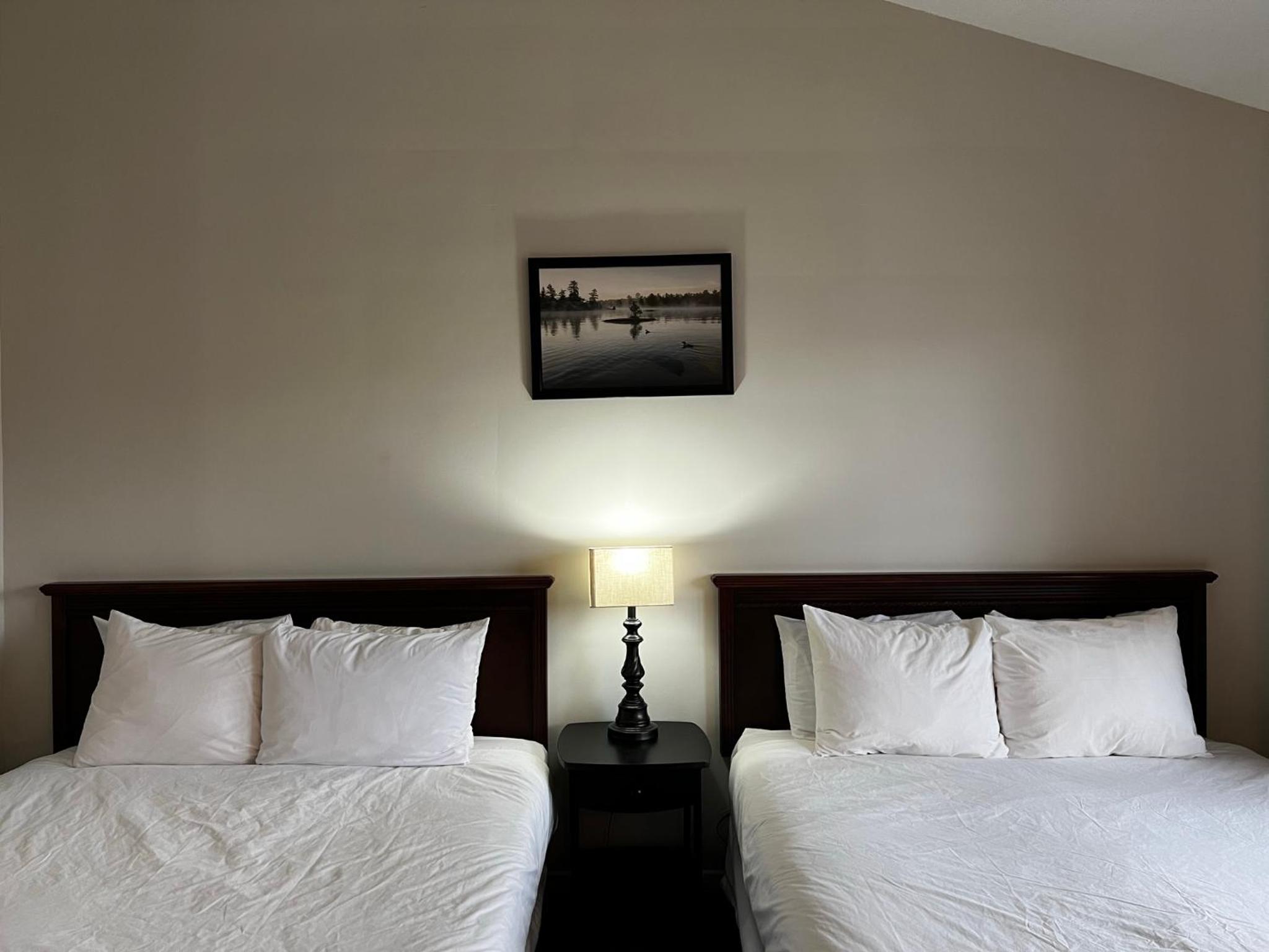 Superior Queen Room with Two Queen Beds with Lake View