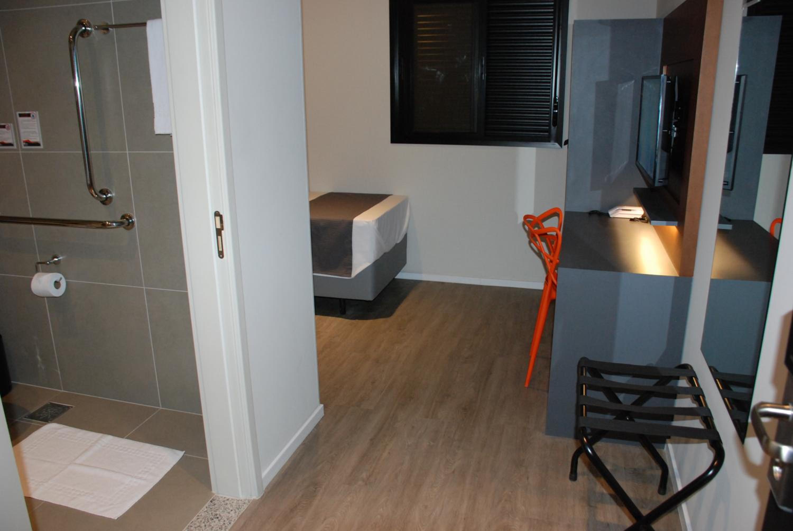 Twin Room - Disability Access