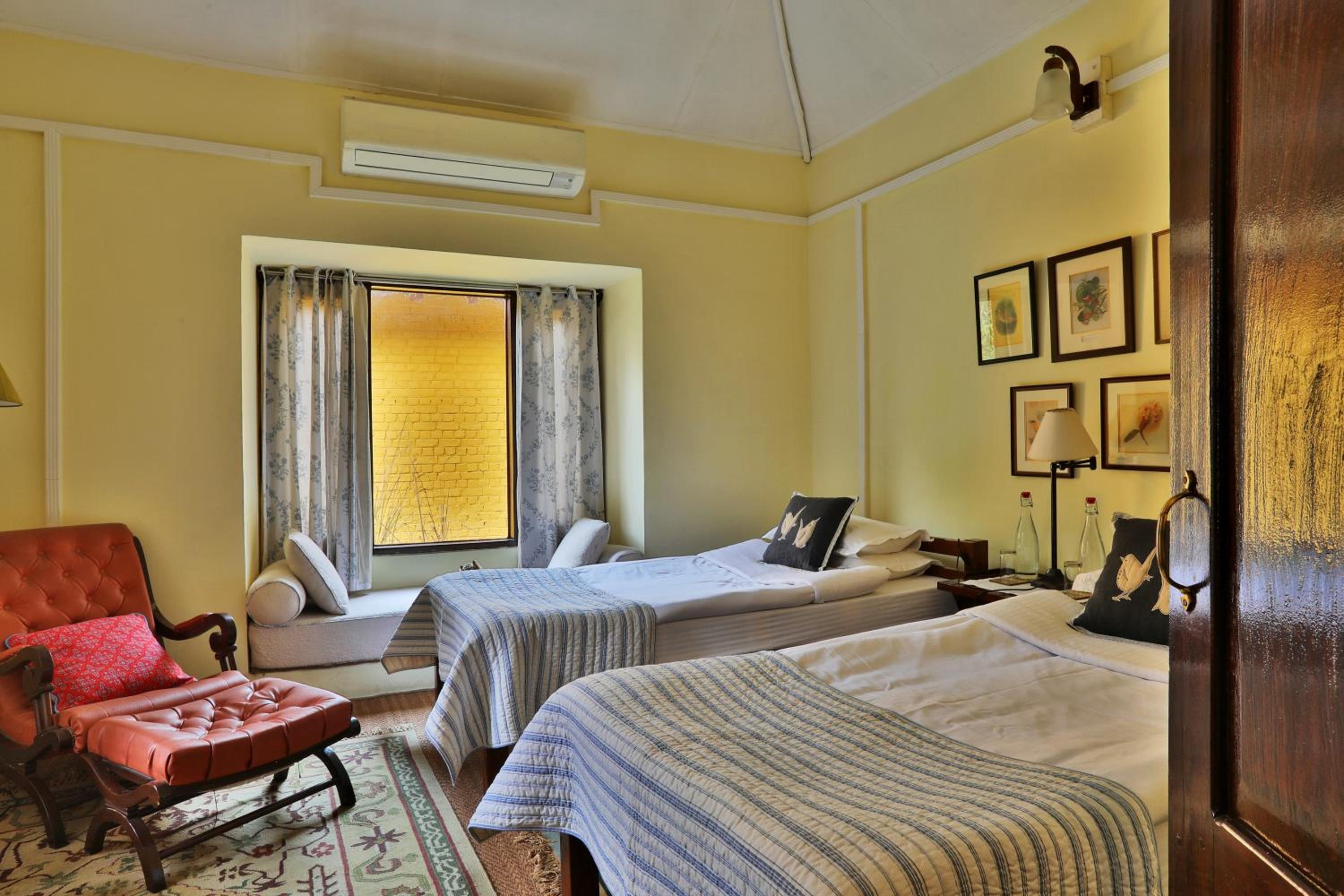 Jungle Family Cottage