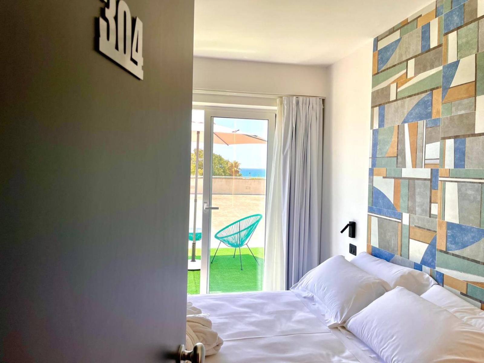 Deluxe Double Room with Sea View
