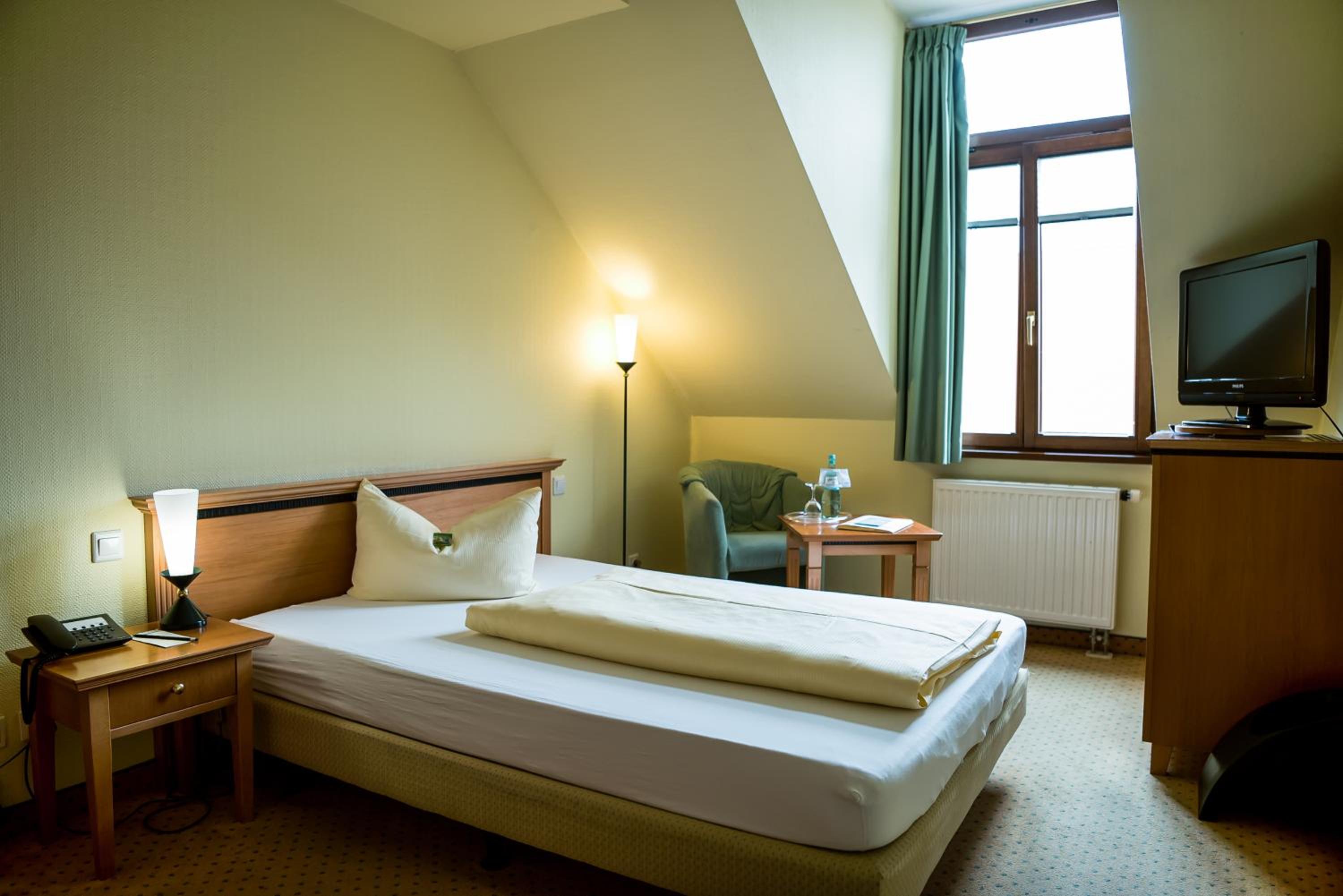 Superior Single Room