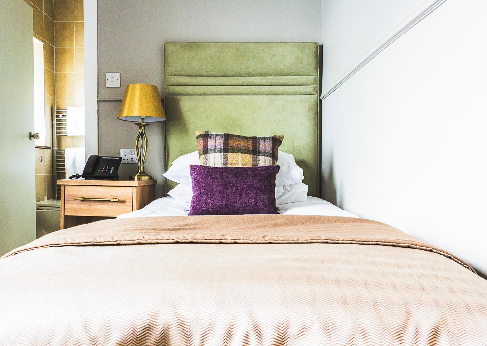 Standard Single Room with Sea View