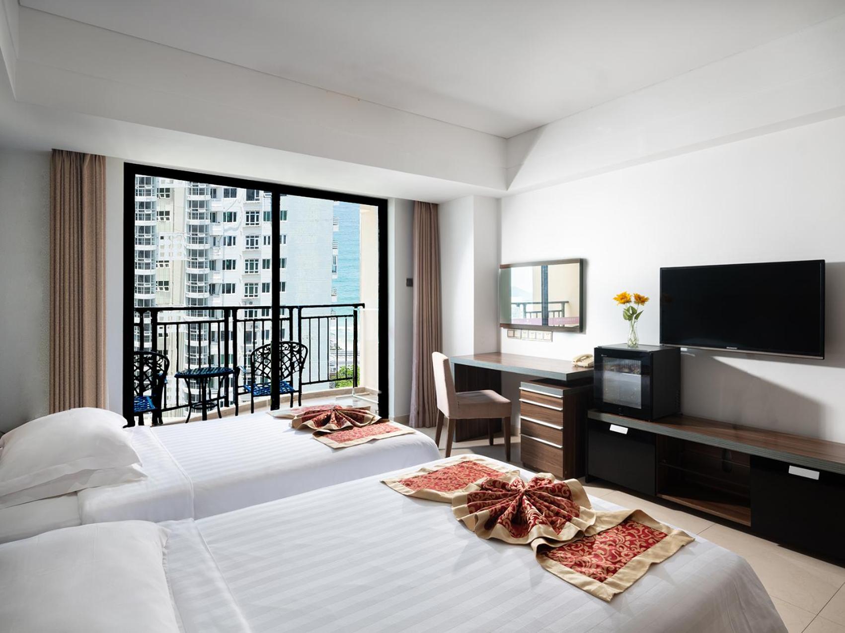 Deluxe Double or Twin Room with Sea View