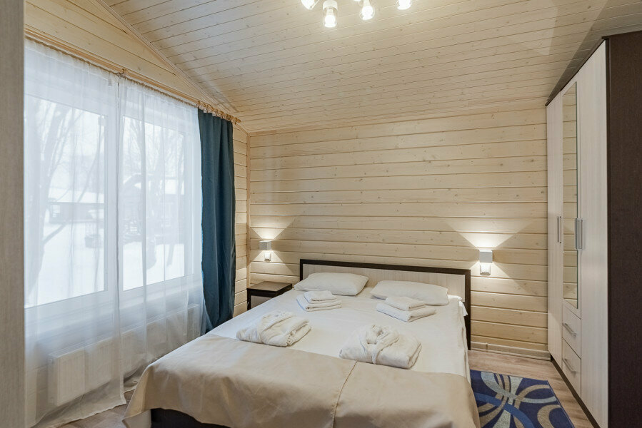 Коттедж с видом на озеро