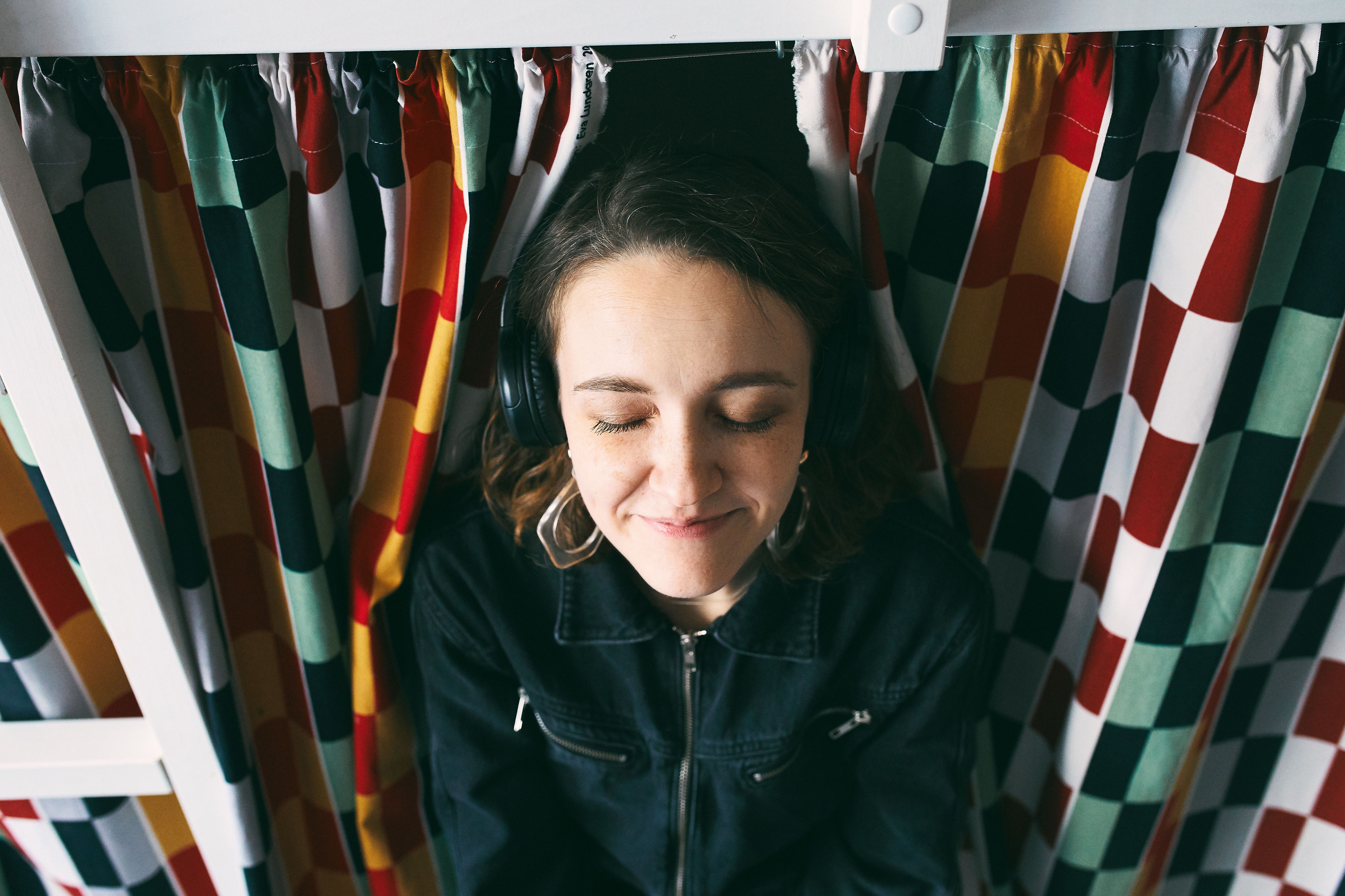 Кровать в общем 8-местном номере для женщин