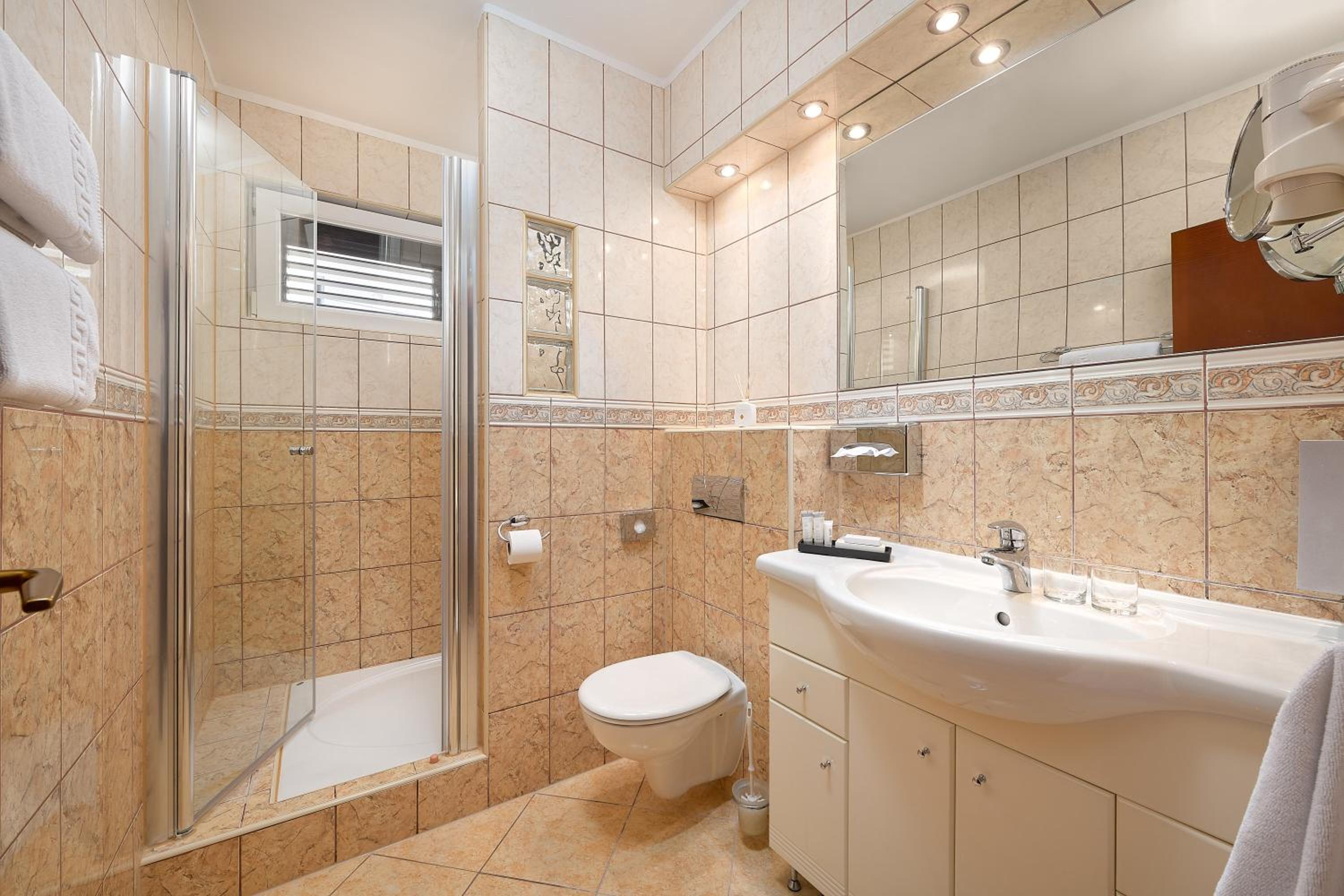 Double Room with Balcony and Sea View