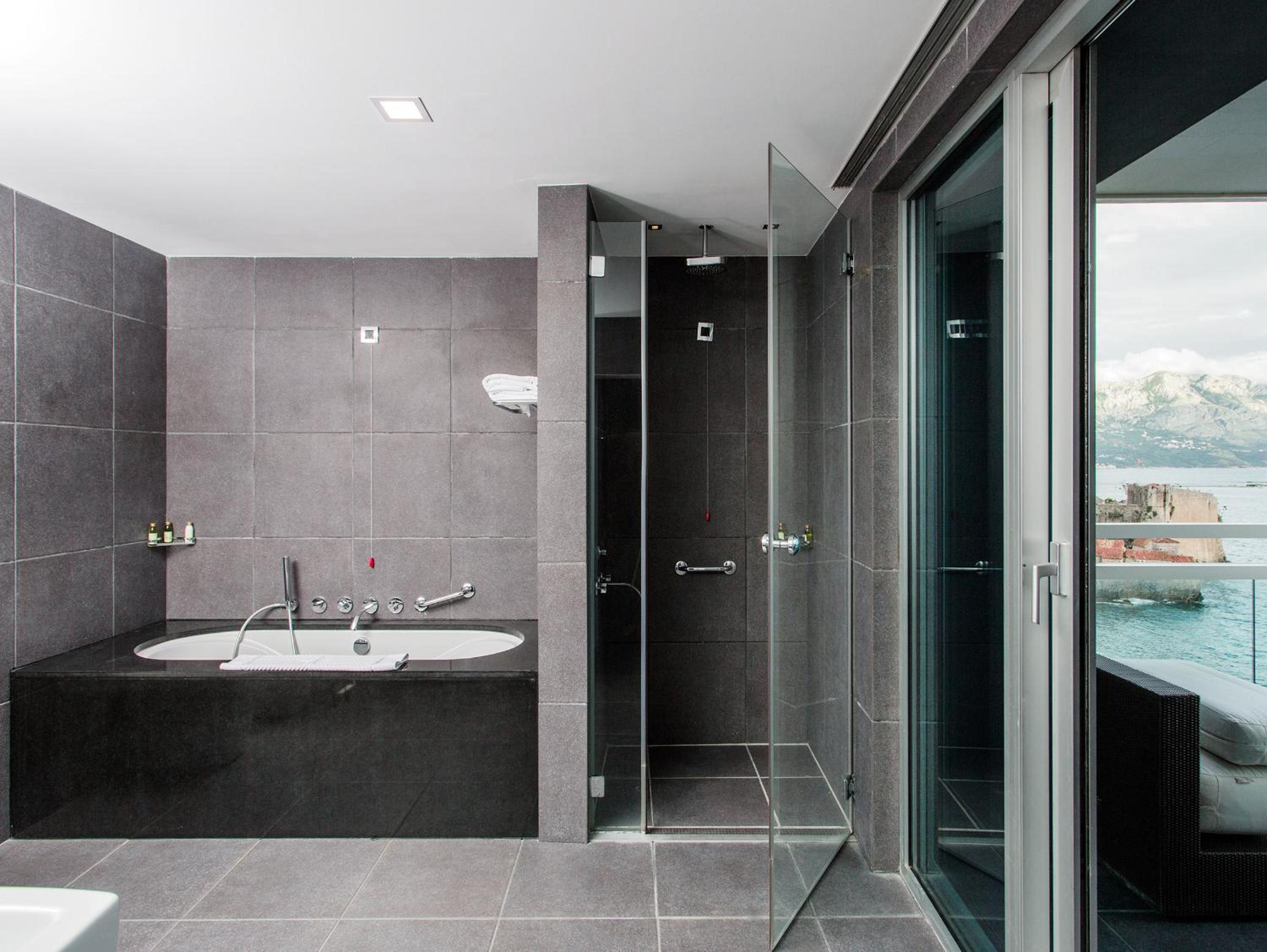 Presidential Apartment