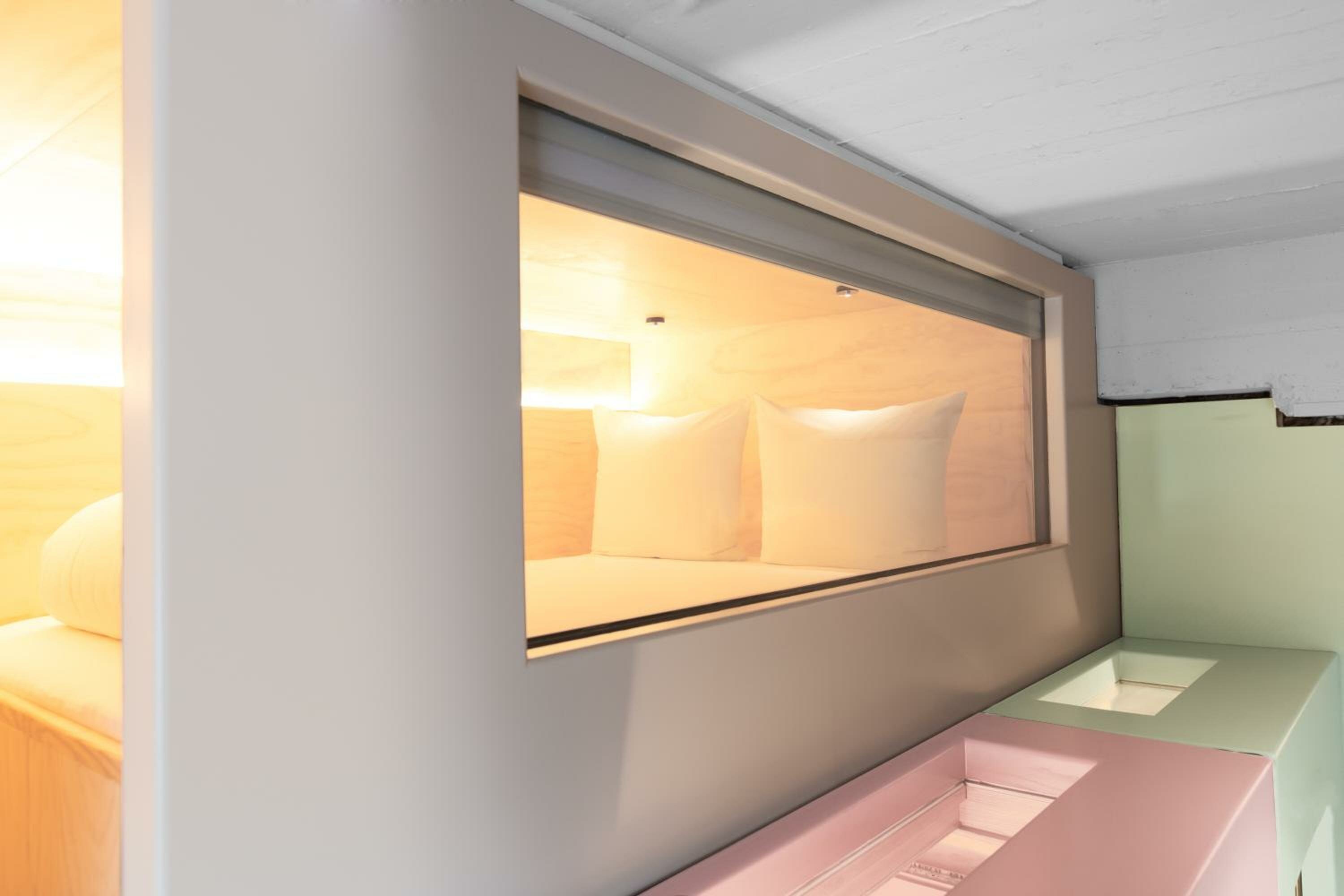 Sleep Cabin with Shared Bathroom