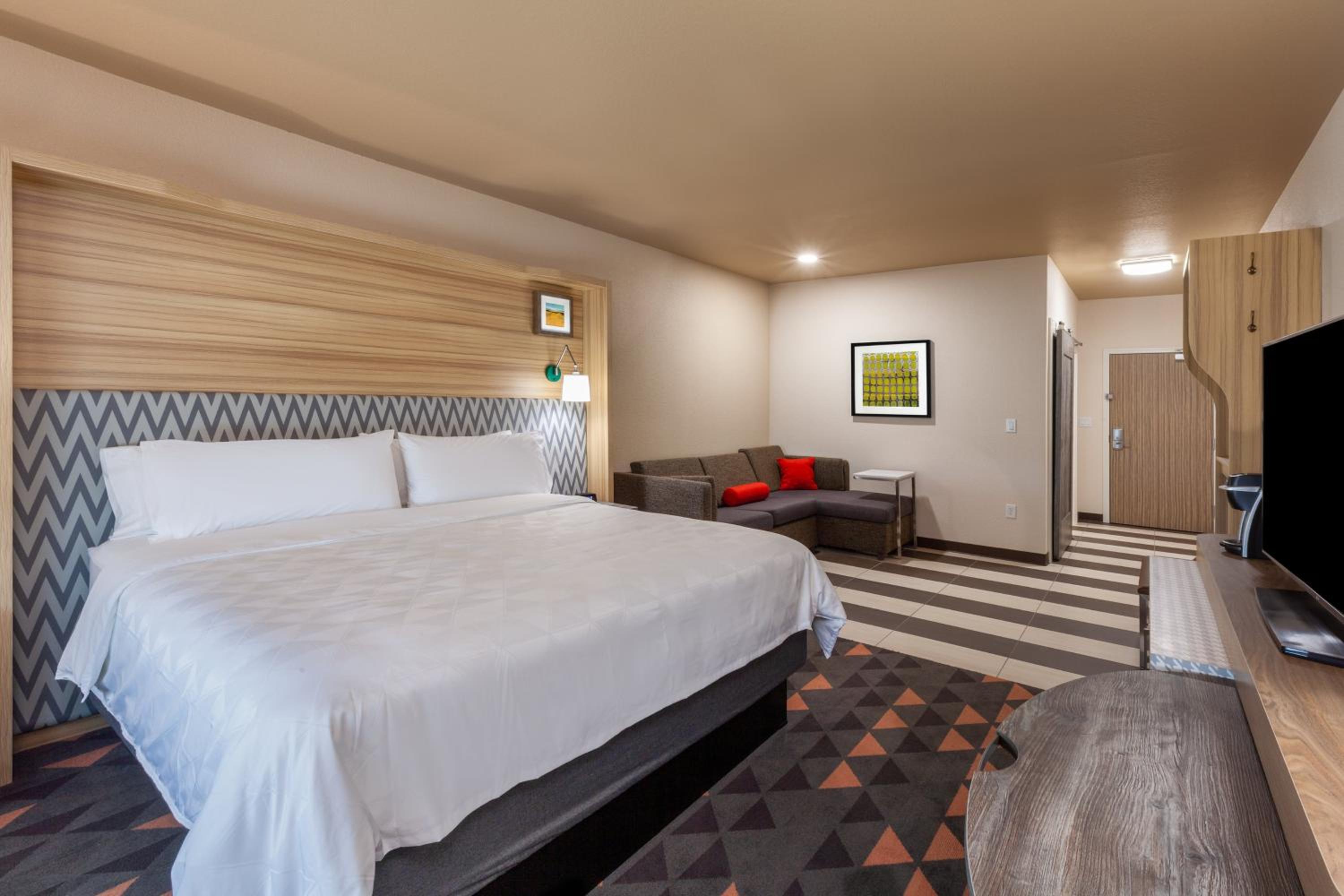 One-Bedroom King Suite with Sofa Bed