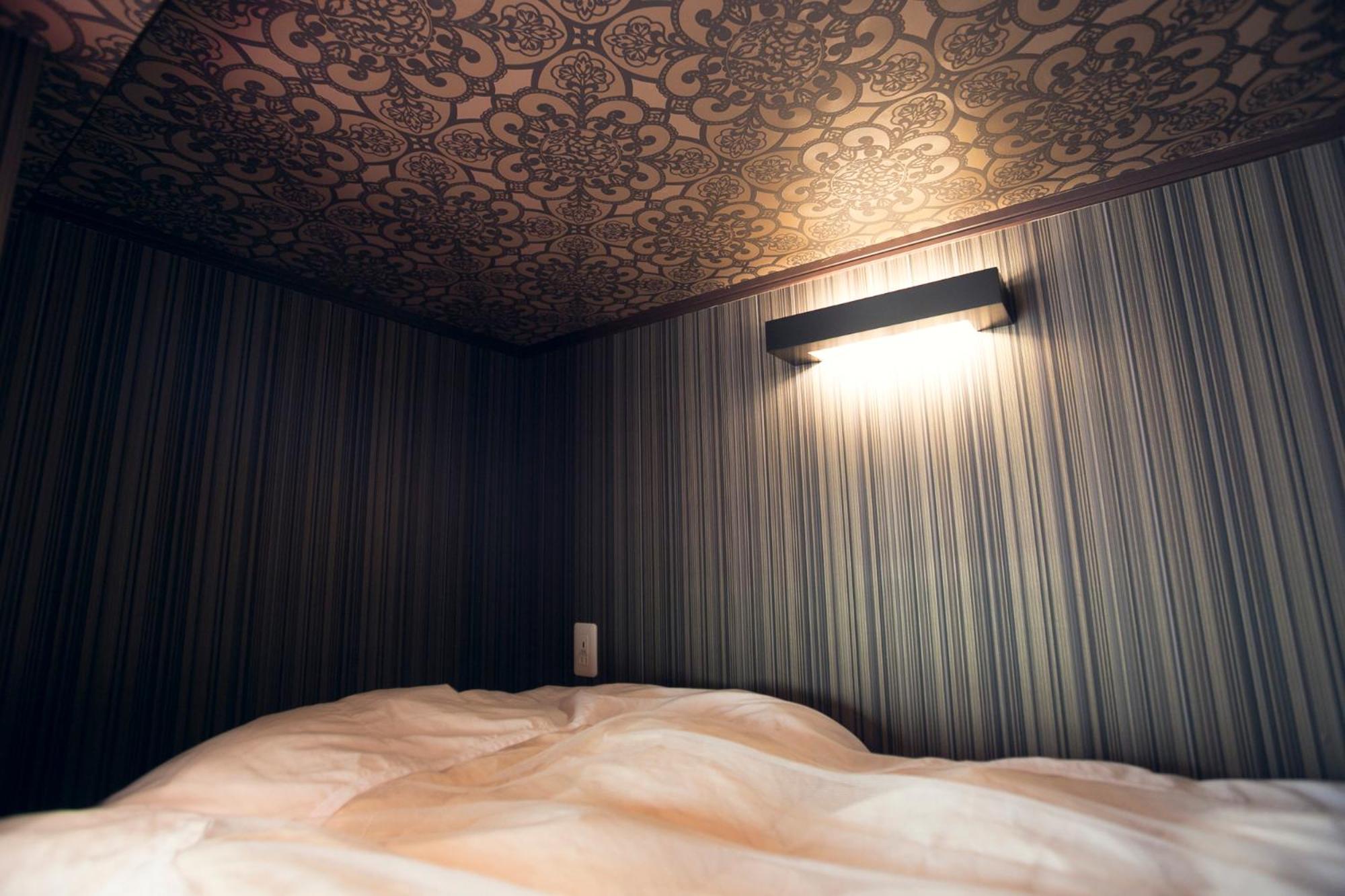 Single Room with Shared Bathroom - Asunaro