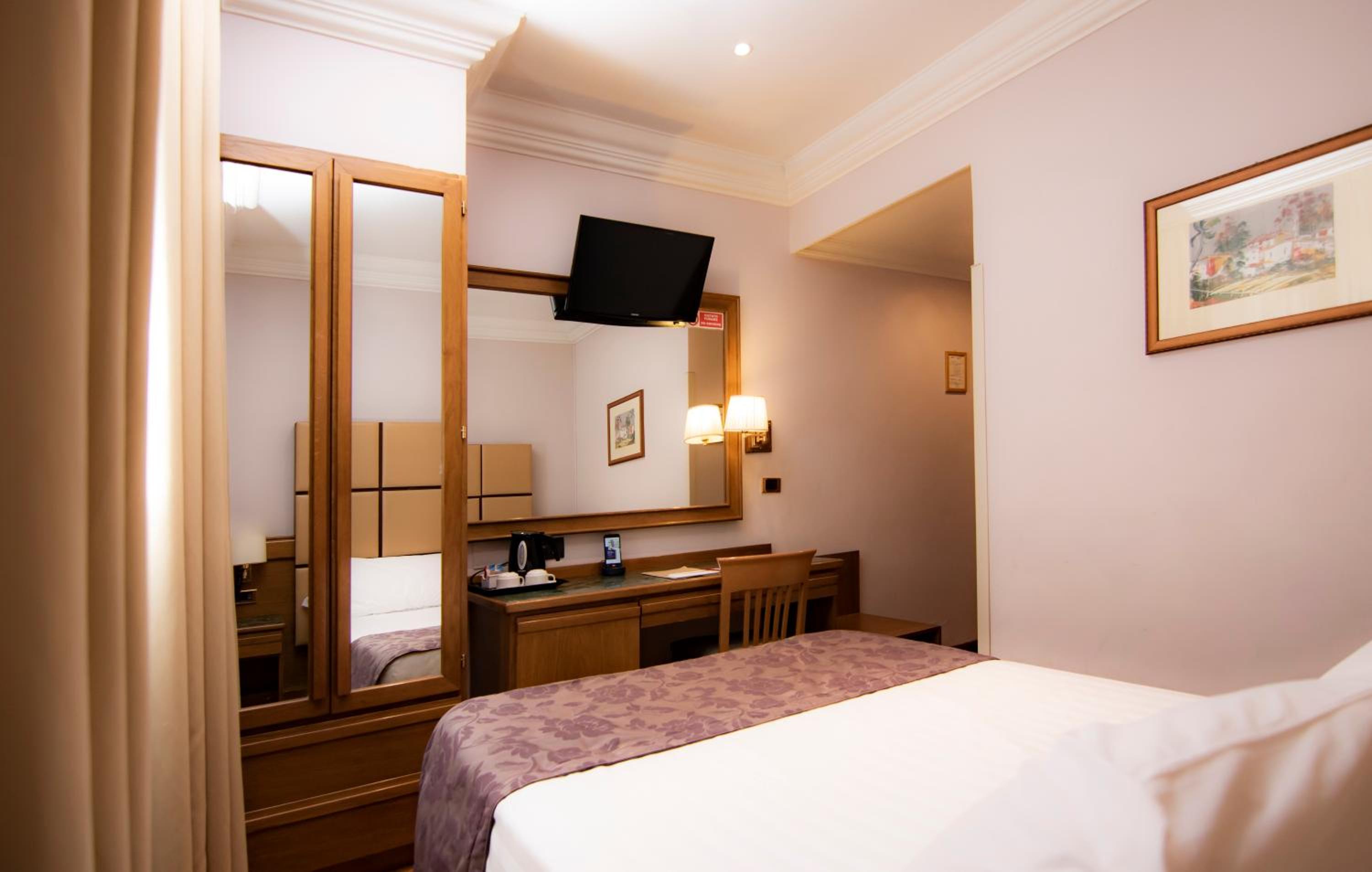 Small Double Room