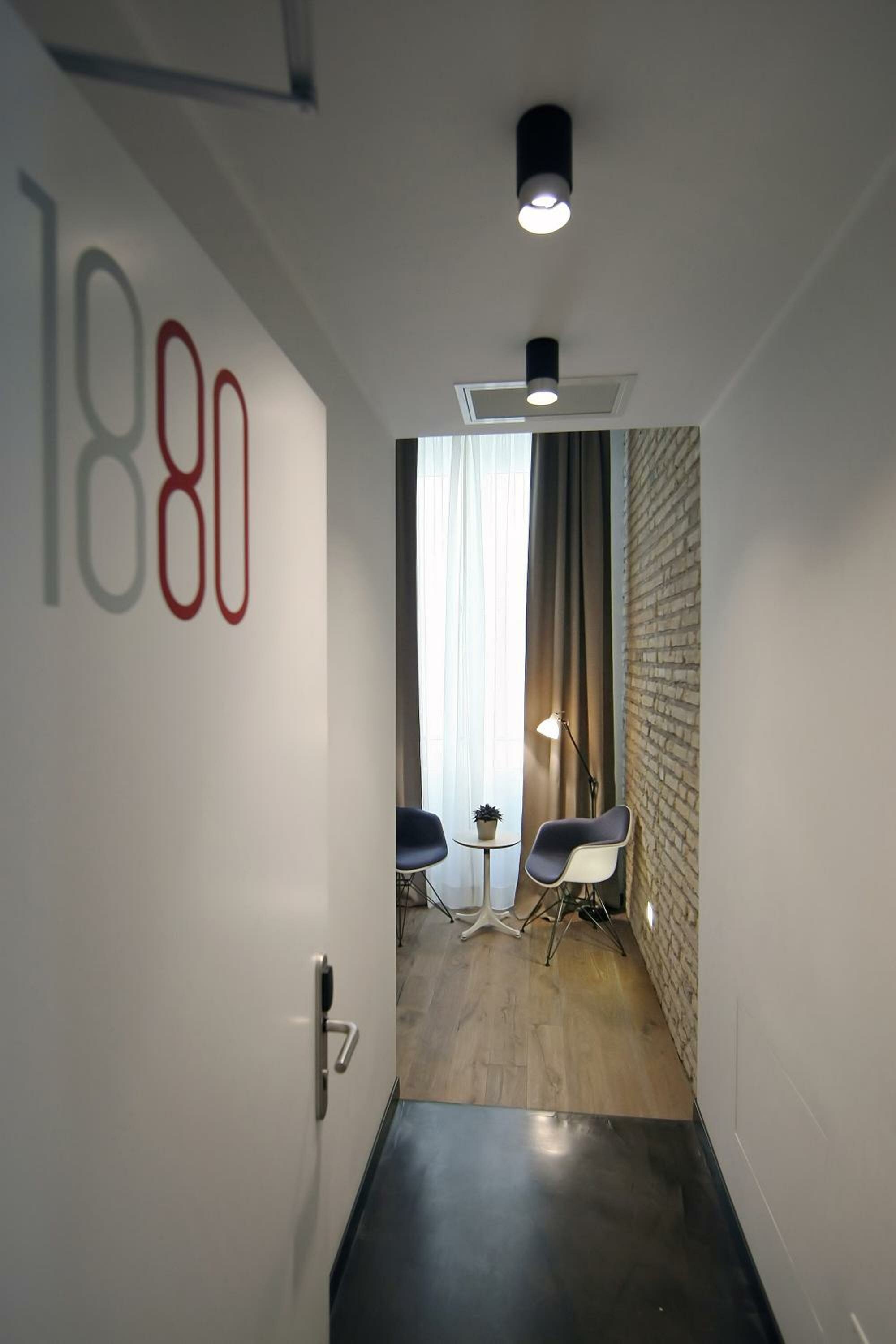 Annex Building Triple Room
