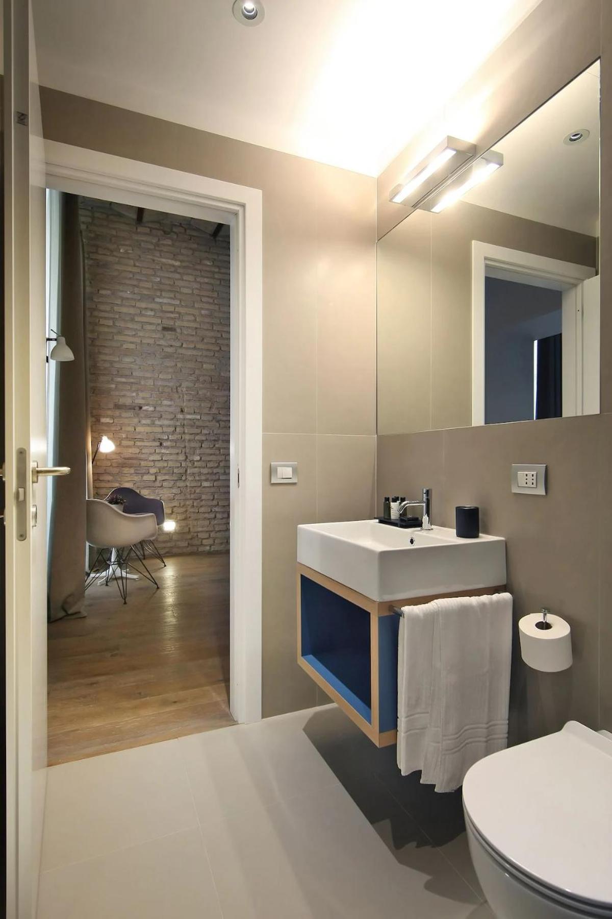Annex Building Triple Room