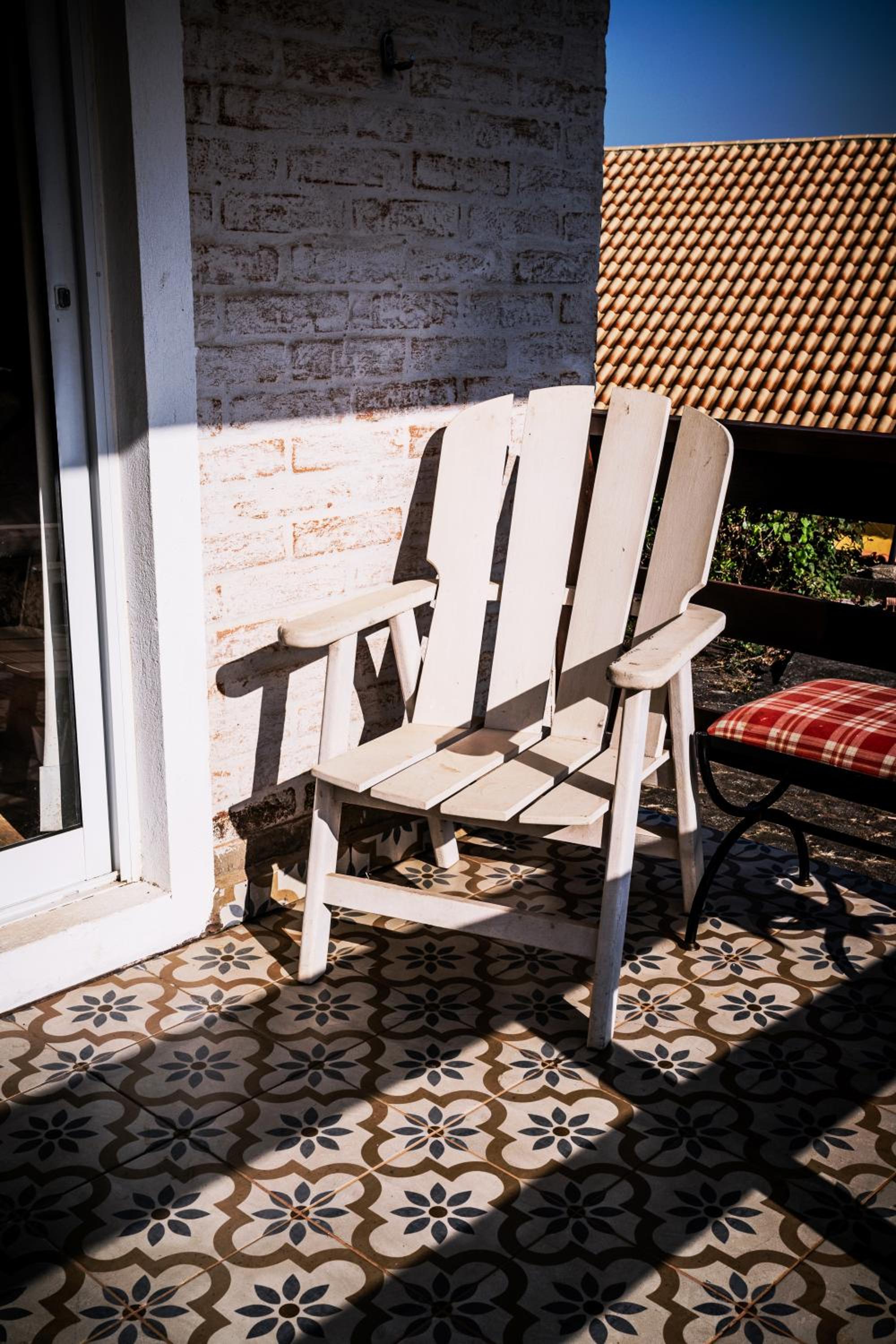 Family Room with Mountain View