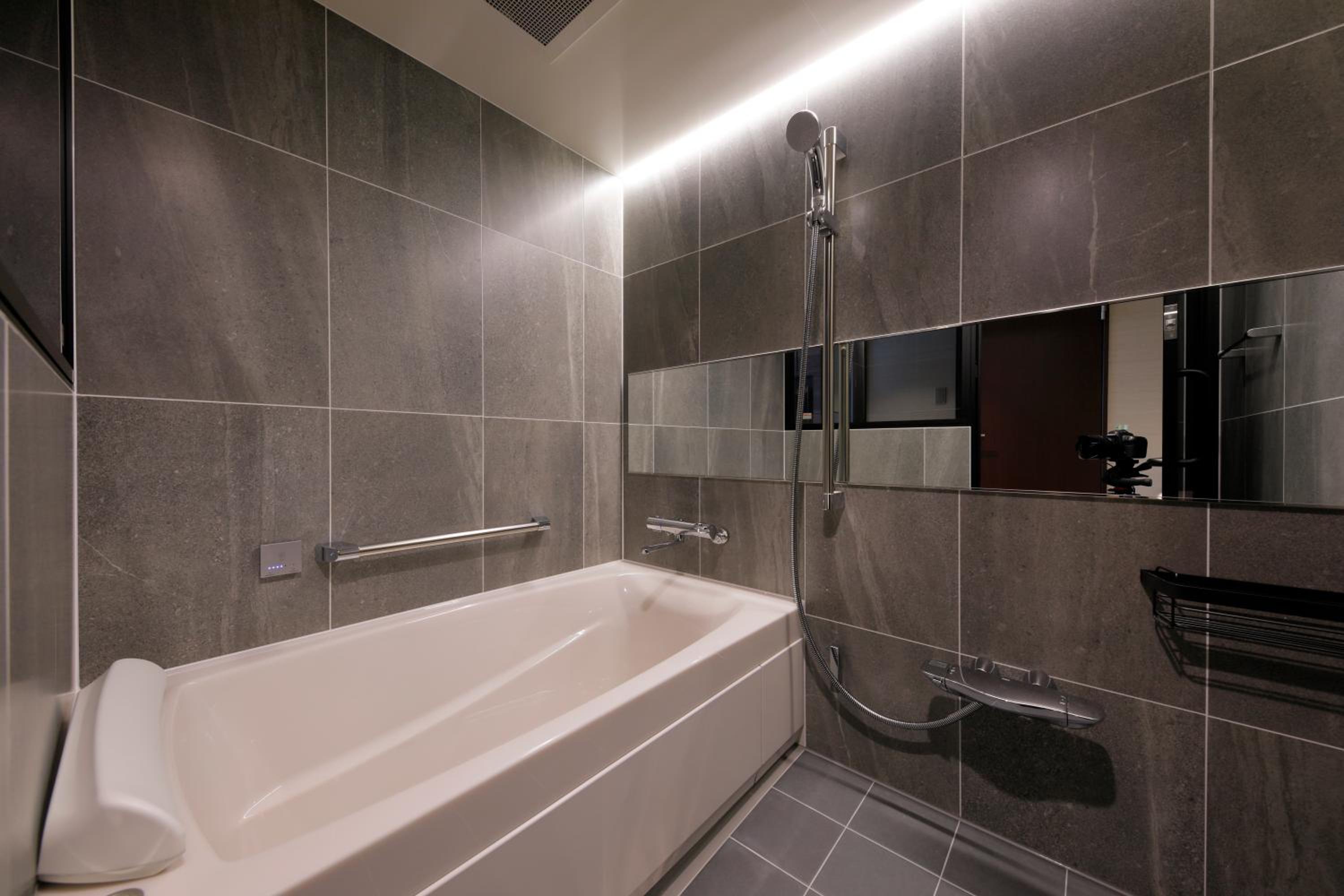 Superior Twin Room with Extra Bed