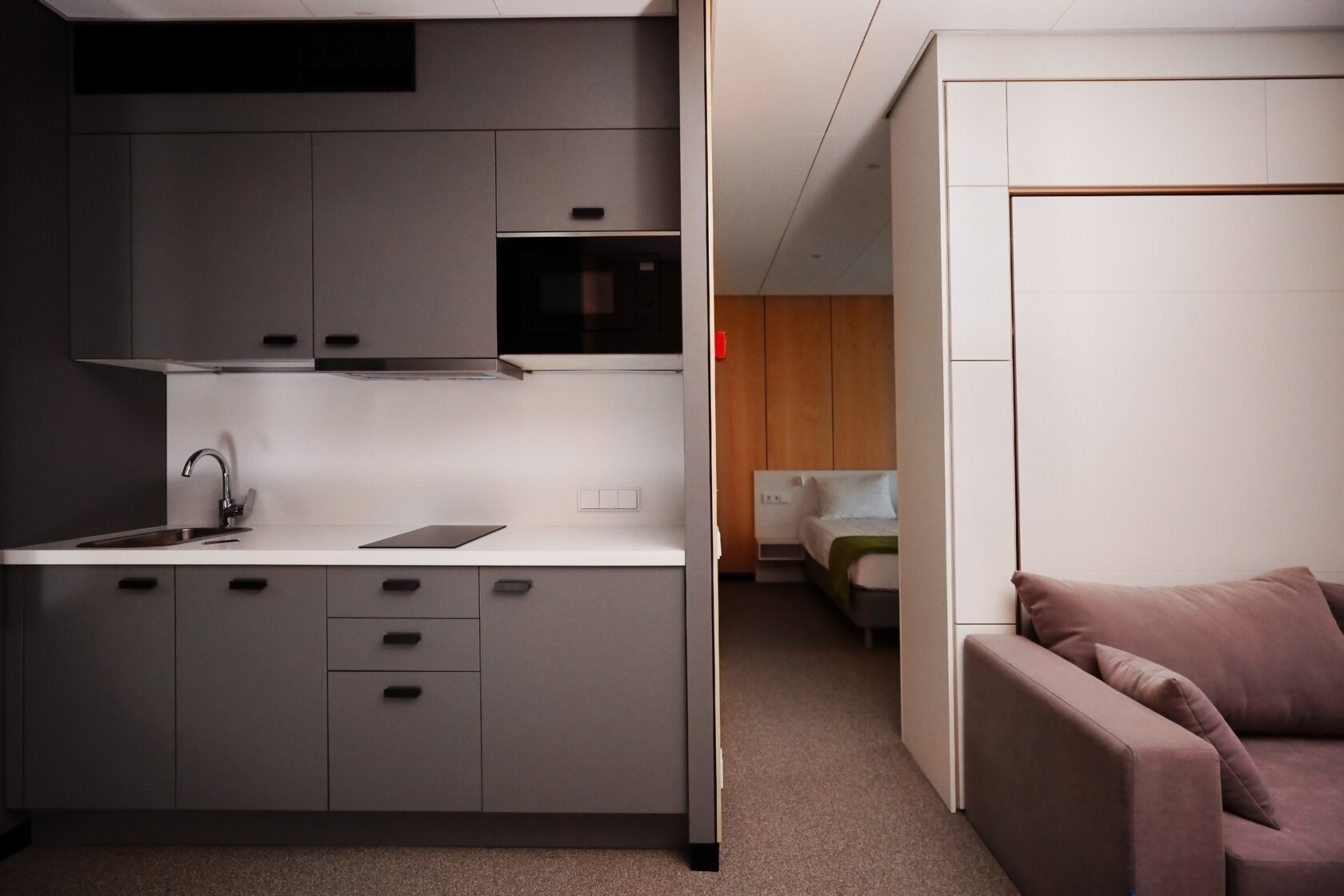 Студия с банкетом и бранчем в ресторане отеля