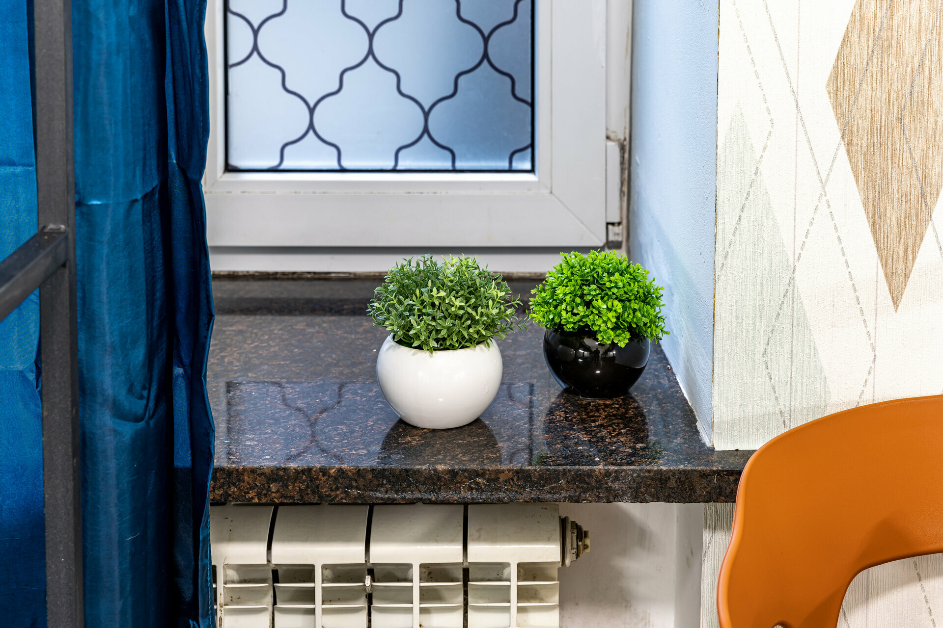 Кровать в общем 8-местном номере