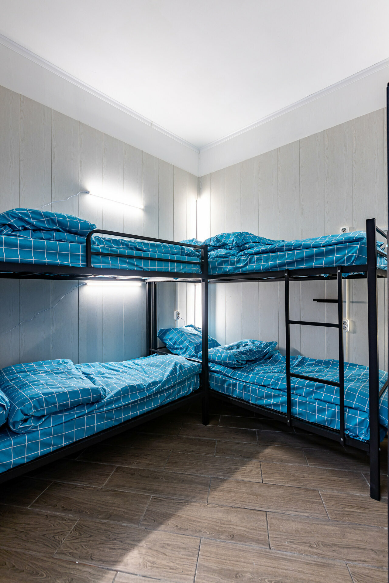 Кровать в общем 6-местном номере