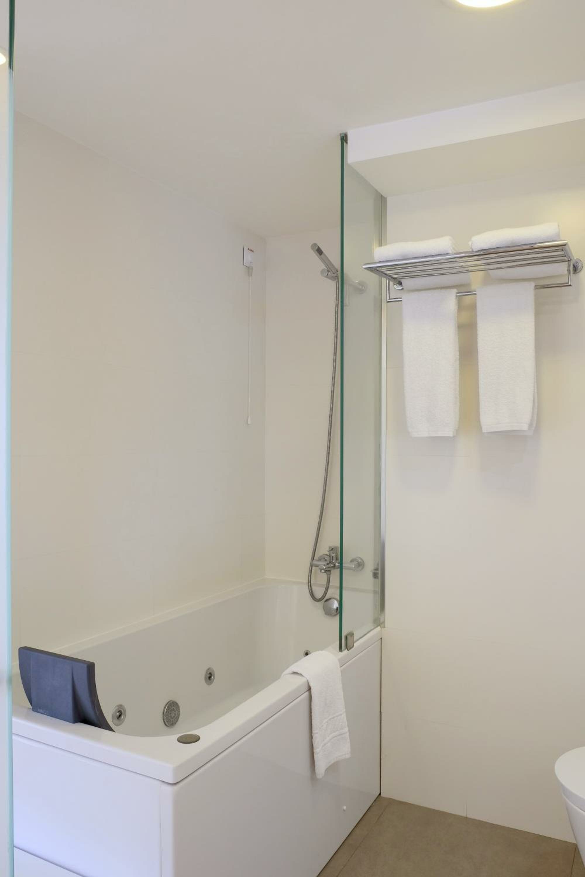 Junior Suite with Balcony