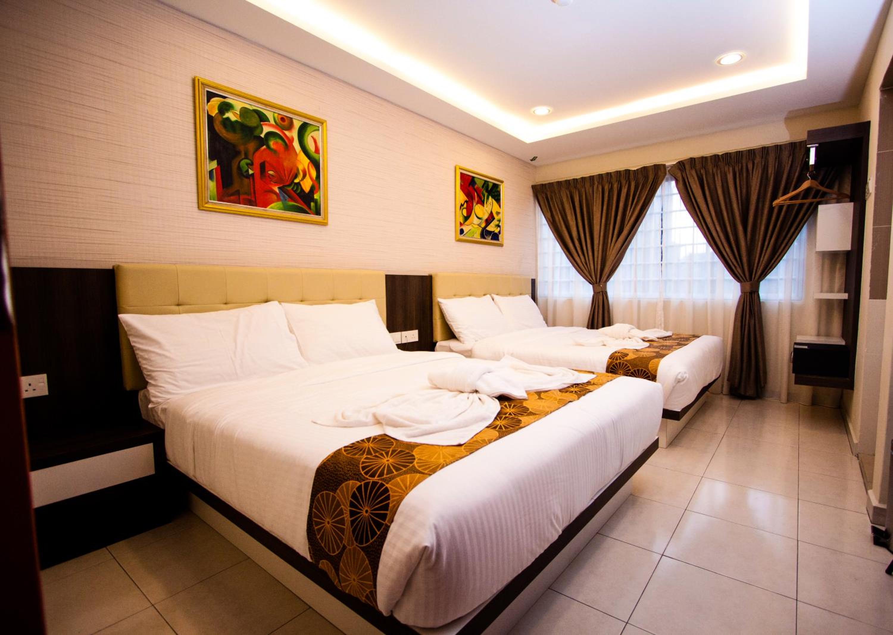 Deluxe Quadruple Room