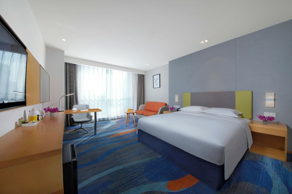 1 King Bed Standard Room