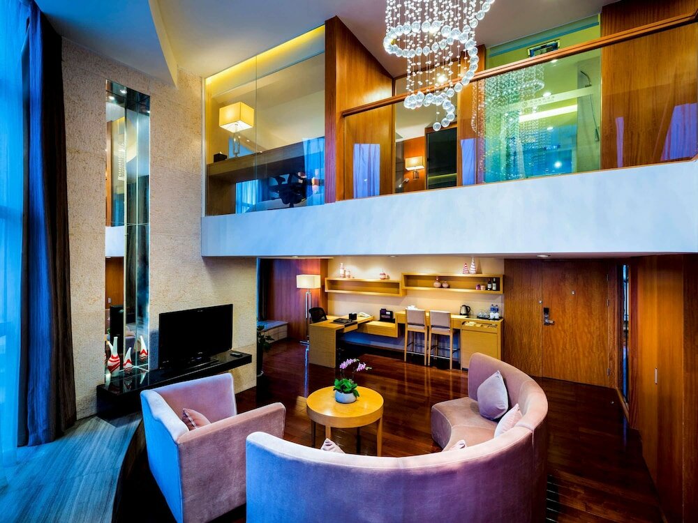 Suite, 1 King Bed (Exquisite, Duplex)