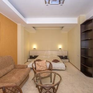 Люкс Terracotta с балконом 2 этаж