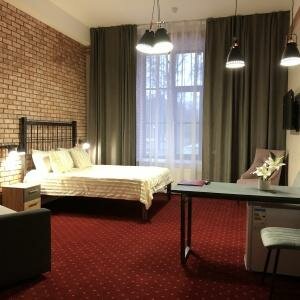 Номер высшей категории "Джуниор сюит" с 1 кроватью