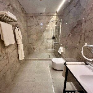 Полулюкс с балконом и видом на парк/горы