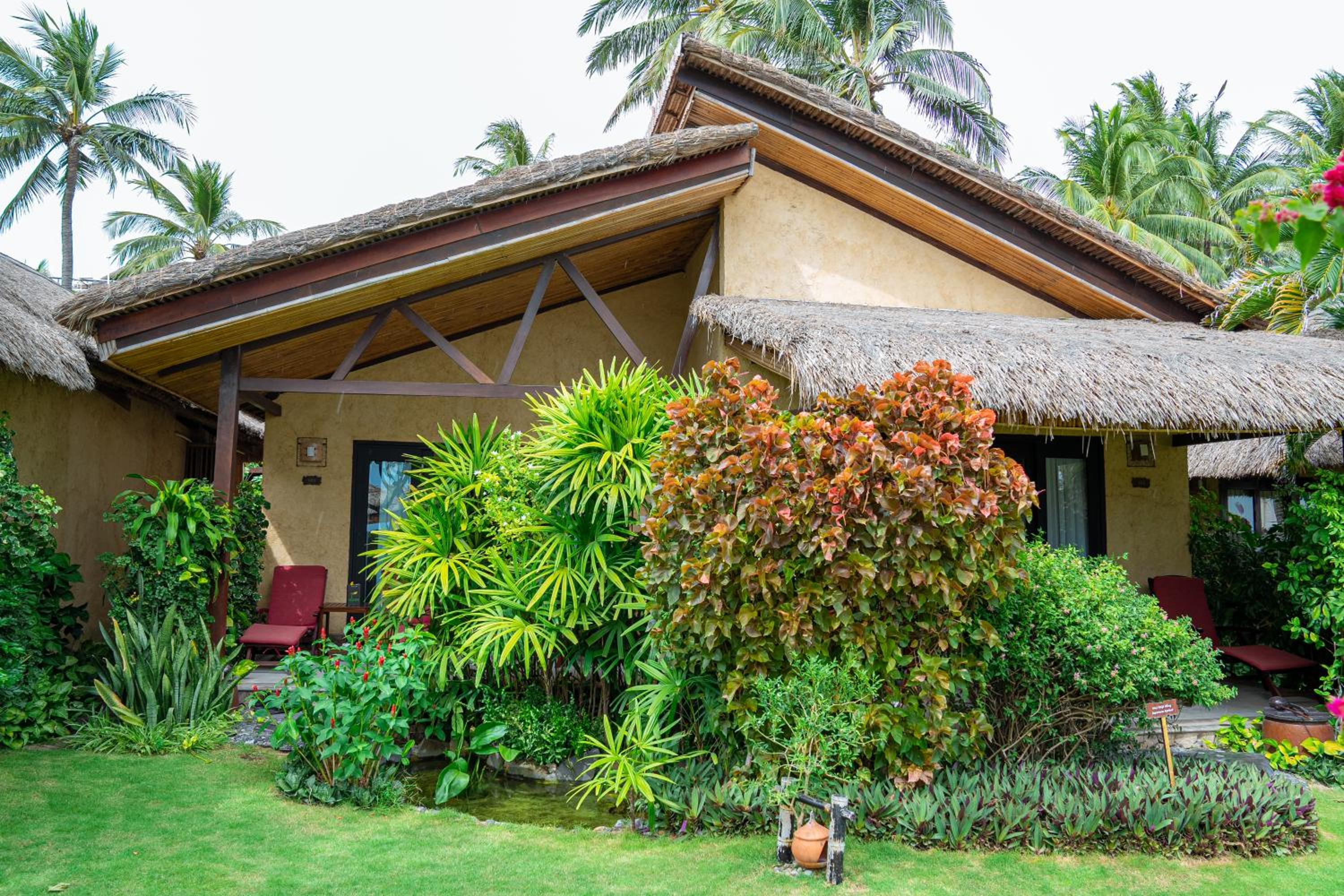 Serene Elite Premier Beach Front Bungalow