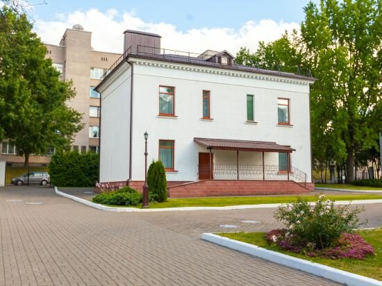 Room 1 in the cottage Dipservice hall, Bronevoy 3