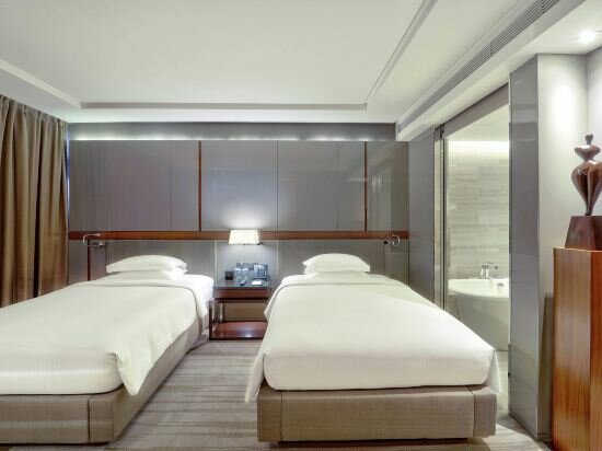 Premium Executive Twin Room
