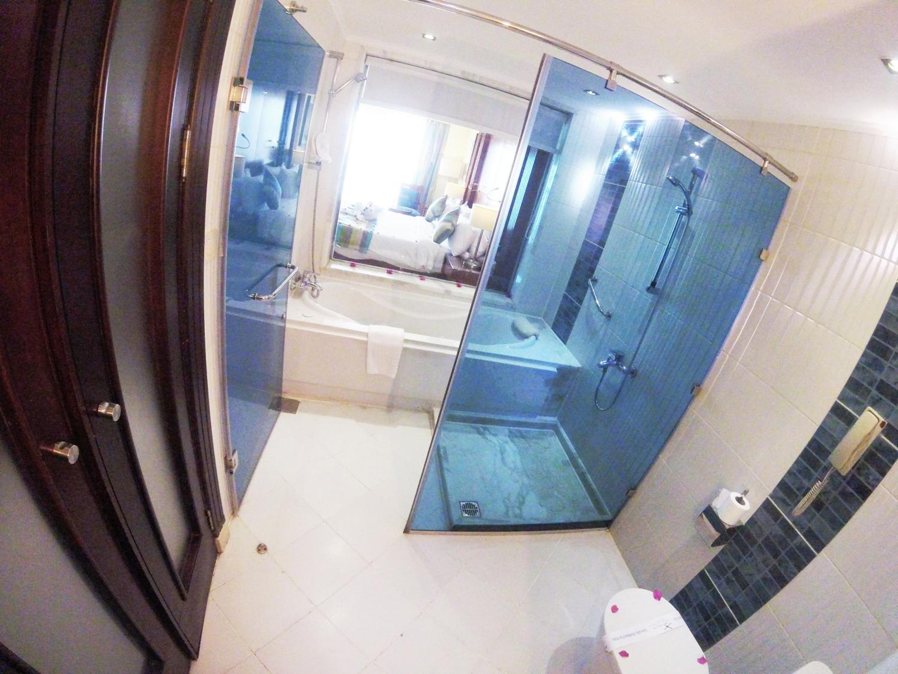 Deluxe Sea View Room