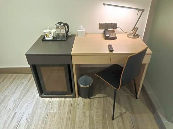 Standard Twin Room without Window