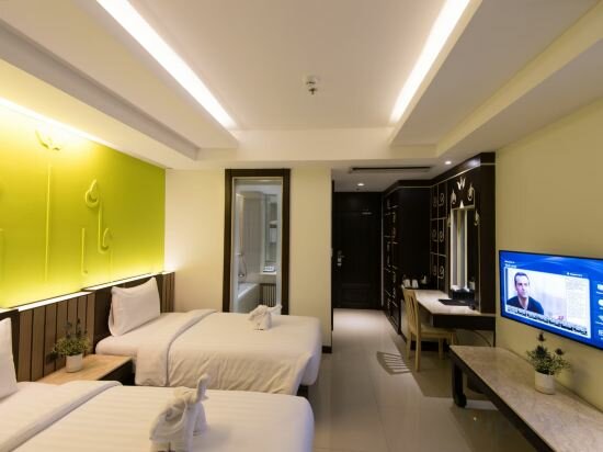Deluxe Room With City View