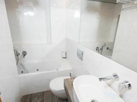 Family Coco-mat Room Partial Sea View